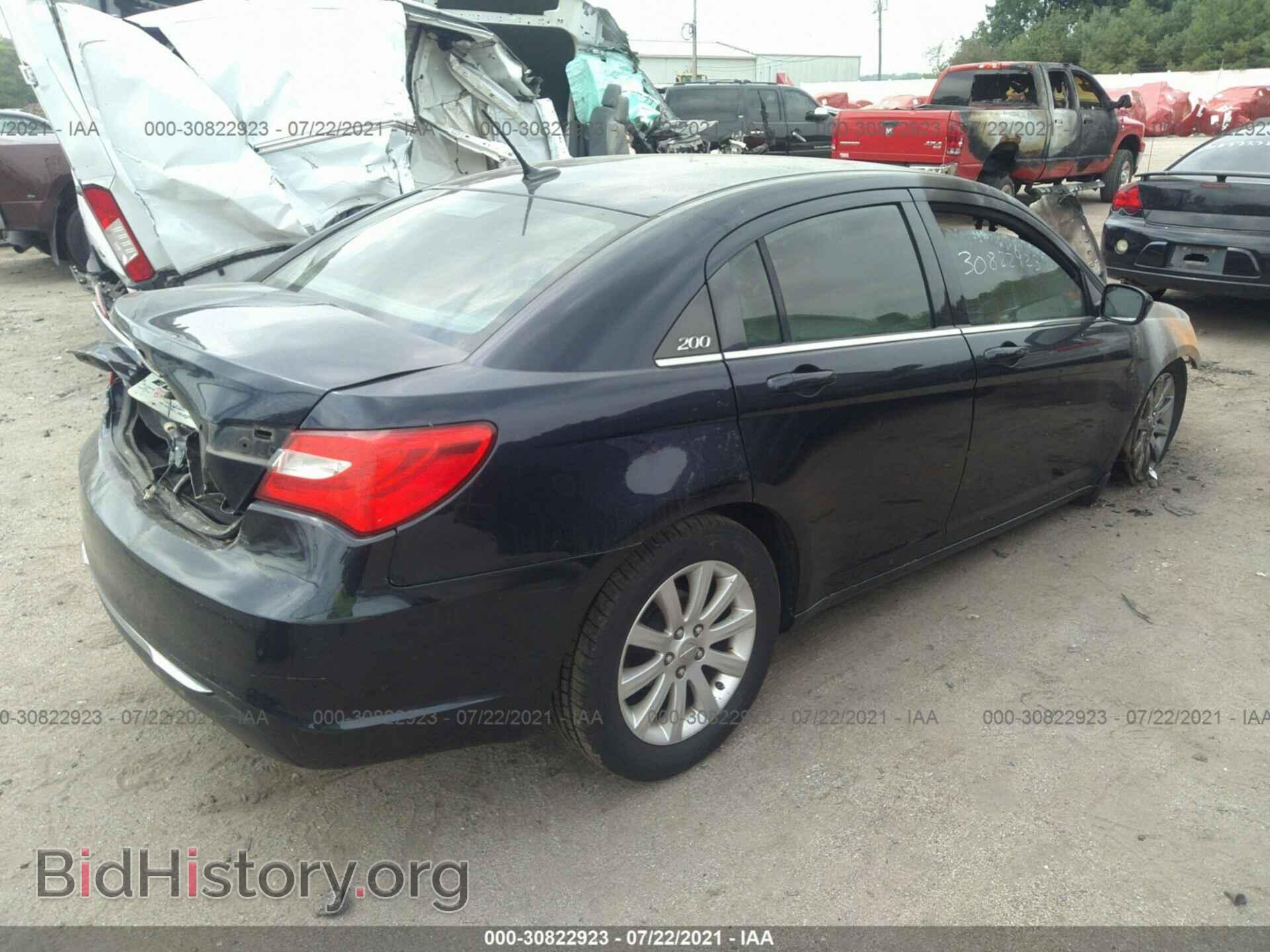 2012 CHRYSLER 200 - VIN: 1C3CCBBBXCN192652 - Фото 4
