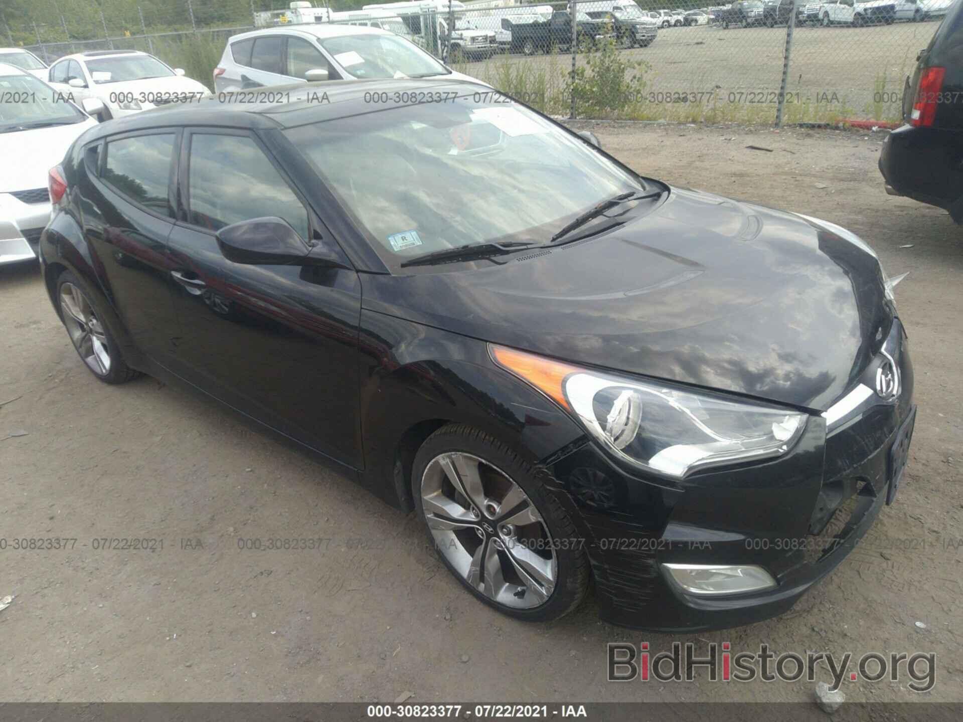 Photo KMHTC6AD6CU051696 - HYUNDAI VELOSTER 2012