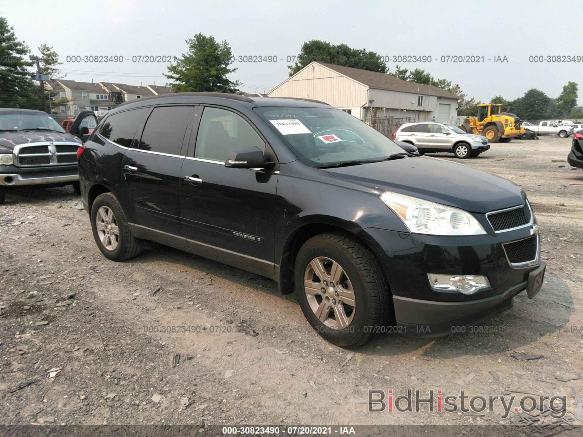 Photo 1GNER23D69S161239 - CHEVROLET TRAVERSE 2009