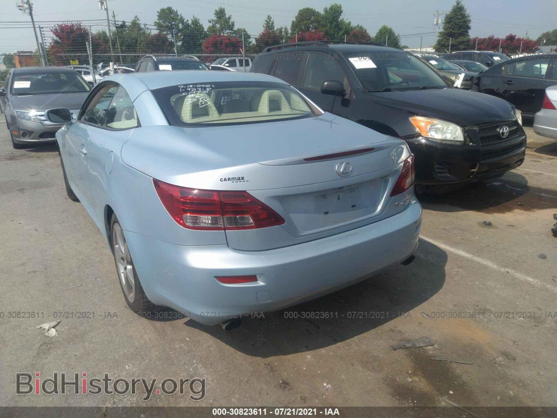 2011 LEXUS IS 250C - VIN: JTHFF2C28B2516405 - Фото 3
