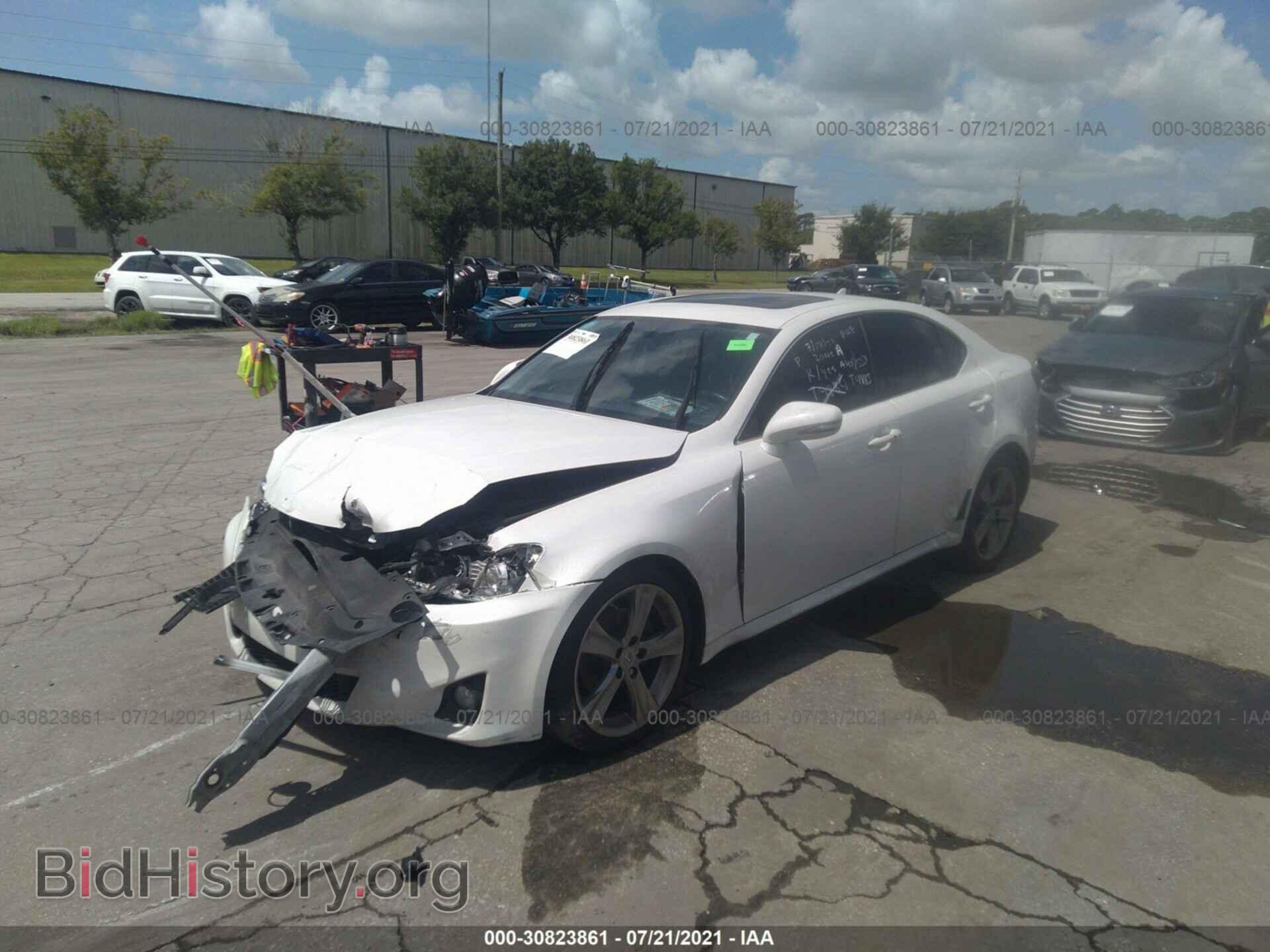 2012 LEXUS IS 250 - VIN: JTHBF5C23C5166973 - Фото 2