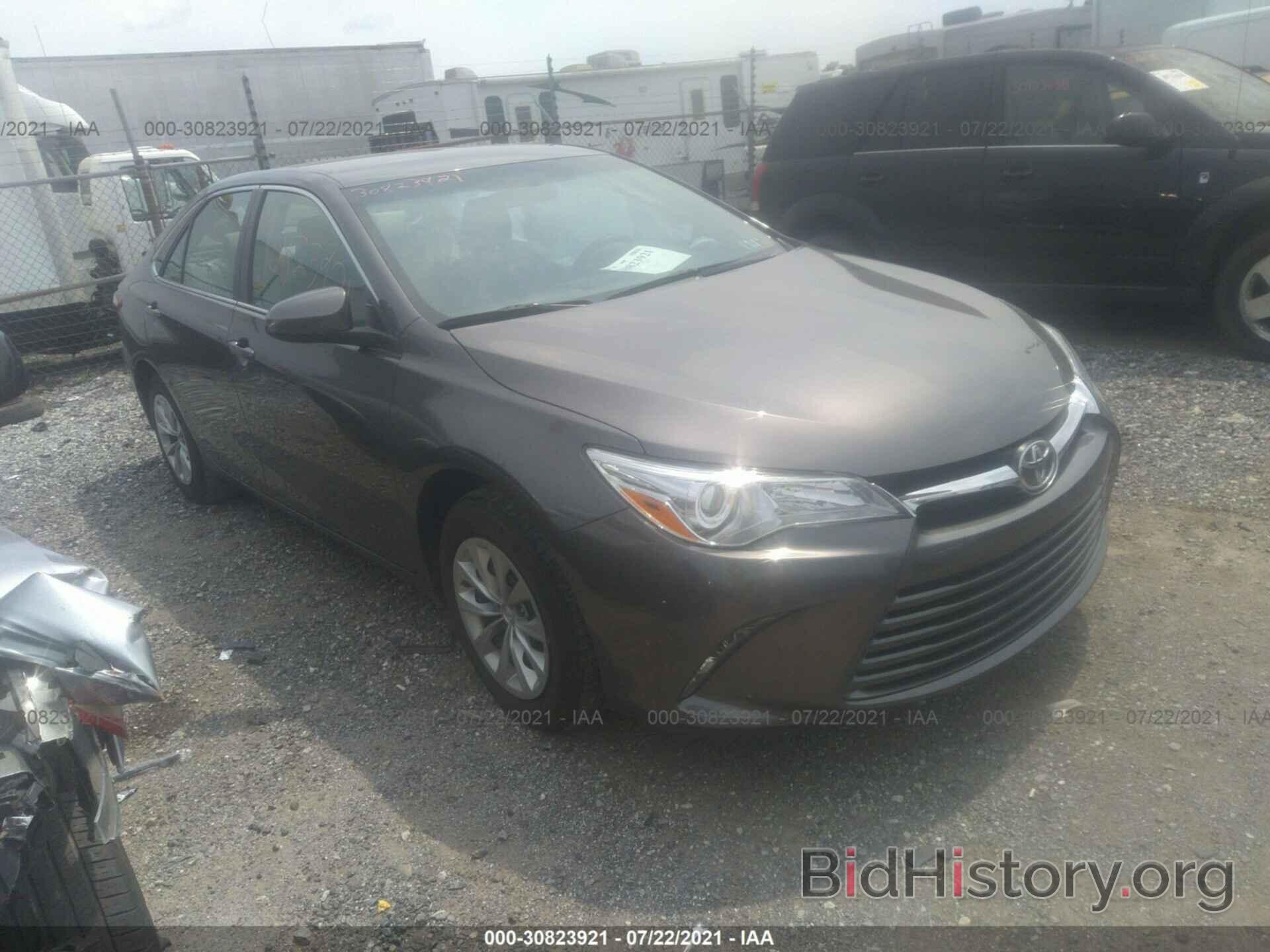 Photo 4T4BF1FK0GR533136 - TOYOTA CAMRY 2016