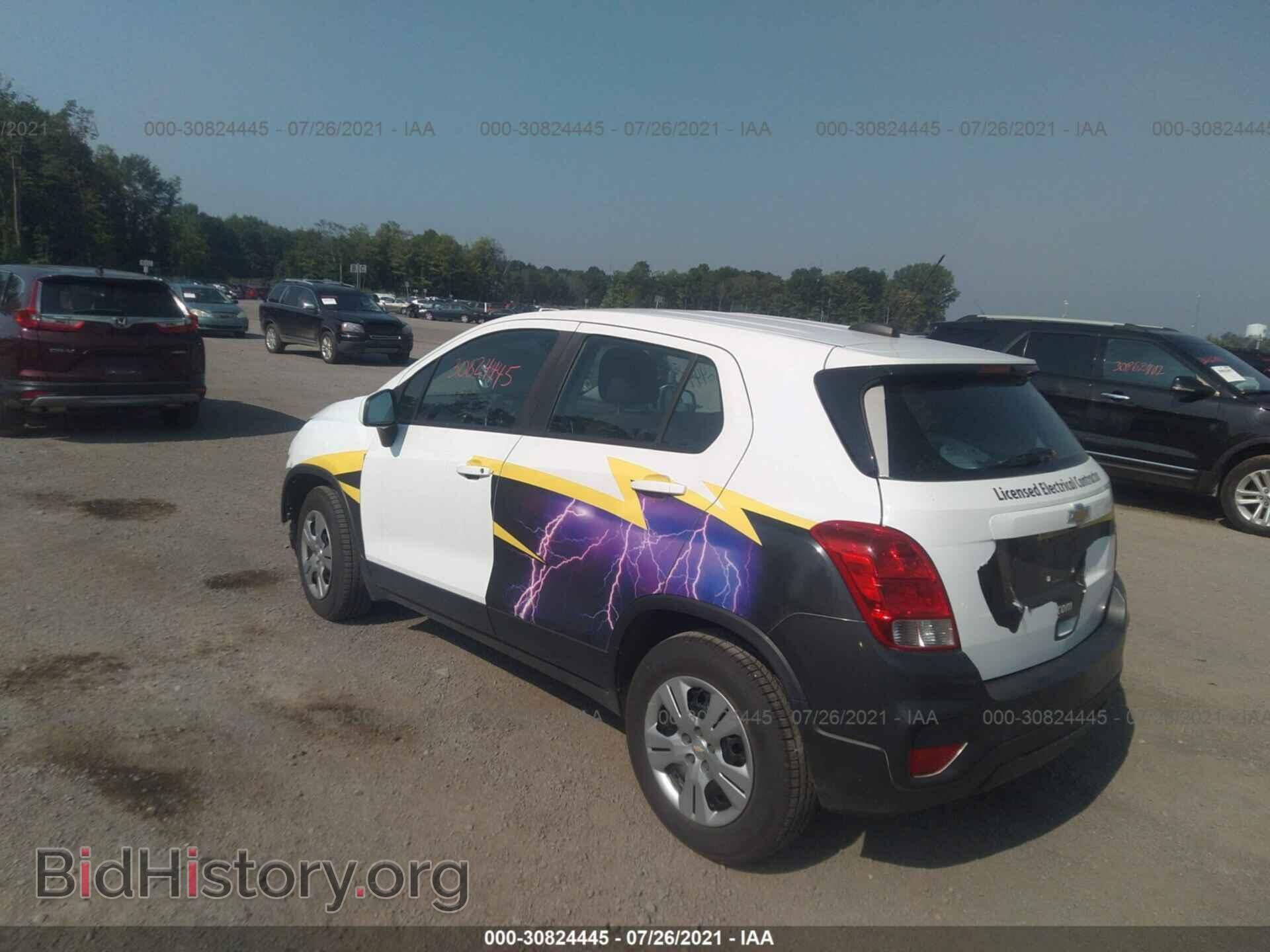 2017 CHEVROLET TRAX - VIN: KL7CJKSB2HB076305 - Фото 3