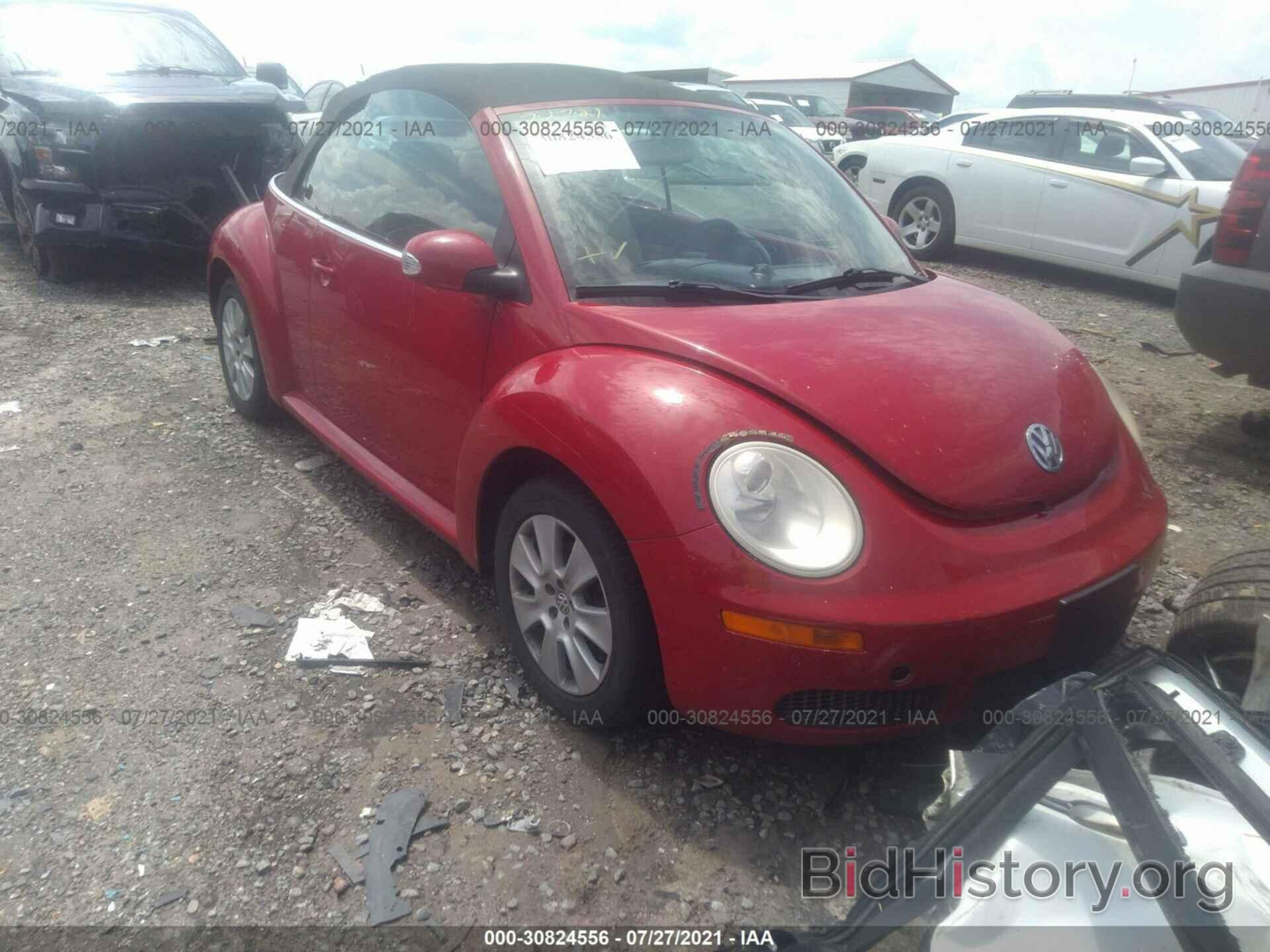 Photo 3VWPF31Y18M413456 - VOLKSWAGEN NEW BEETLE CONVERTIBLE 2008