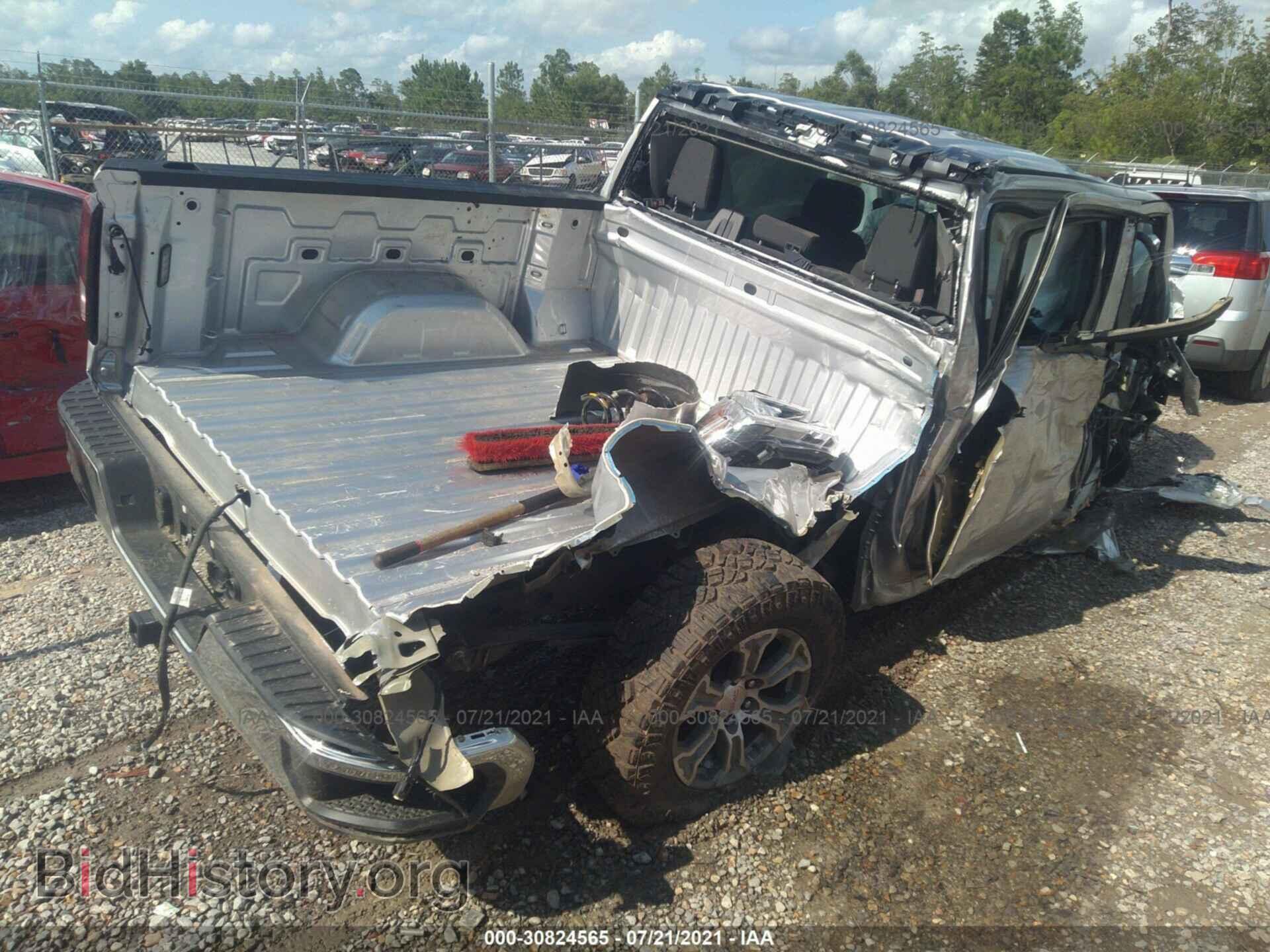 2021 GMC SIERRA 1500 - VIN: 3GTU9AEF3MG284798 - Фото 4