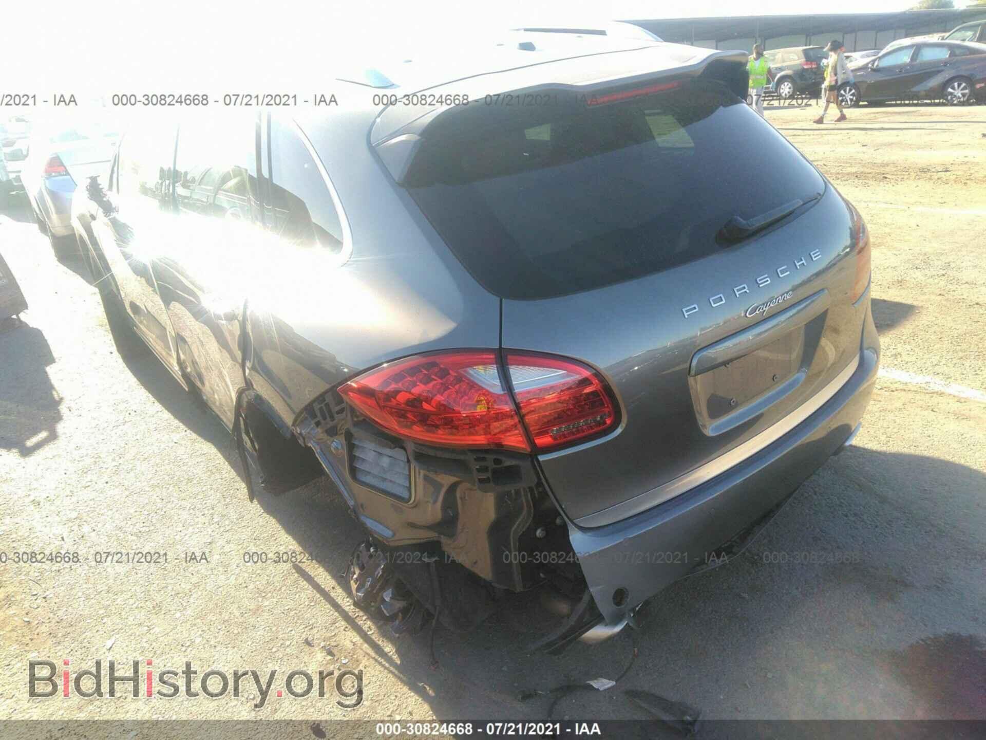 2012 PORSCHE CAYENNE - VIN: WP1AA2A25CLA03278 - Фото 3