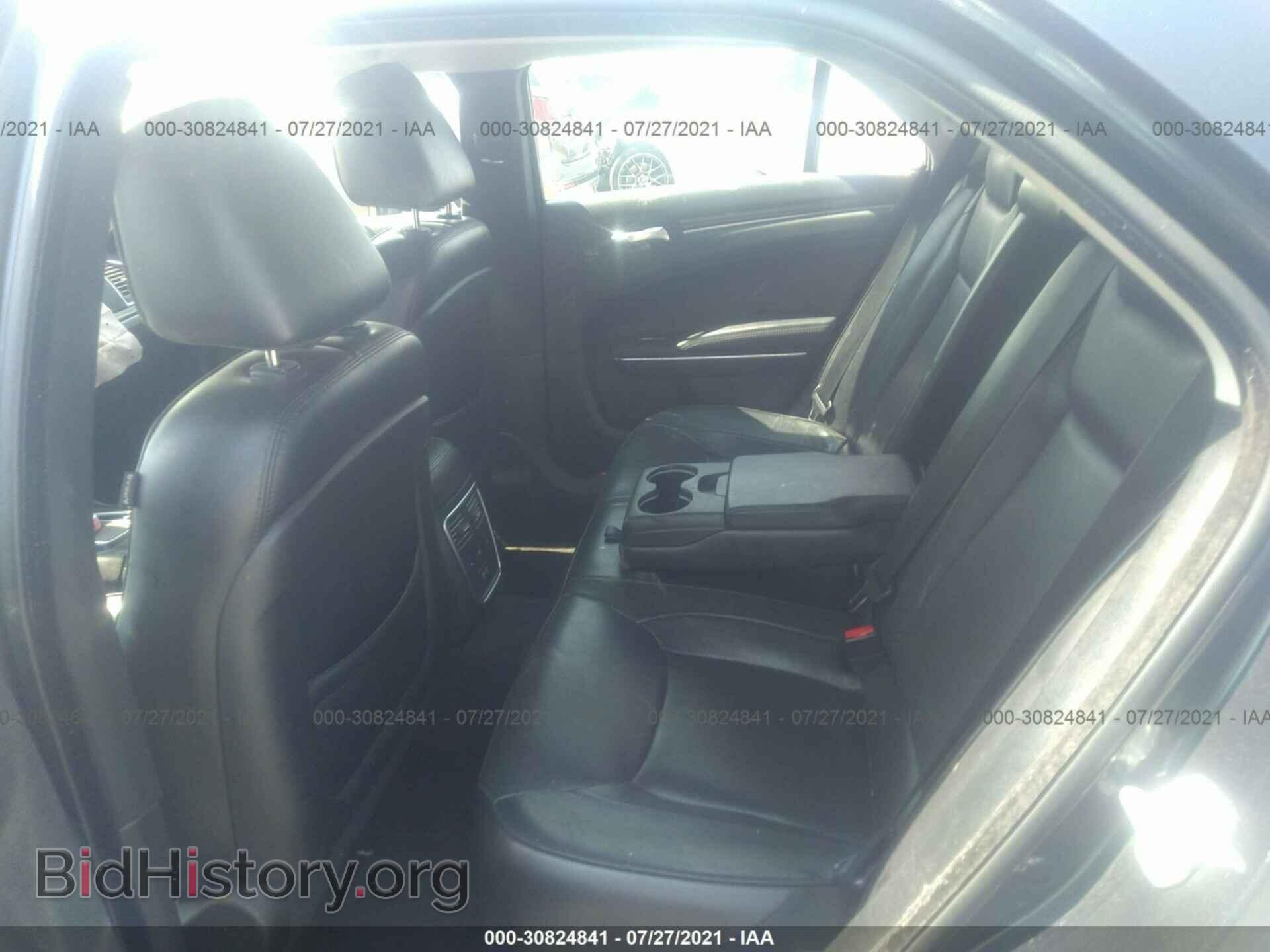 2016 CHRYSLER 300 - VIN: 2C3CCAEG8GH190236 - Фото 8