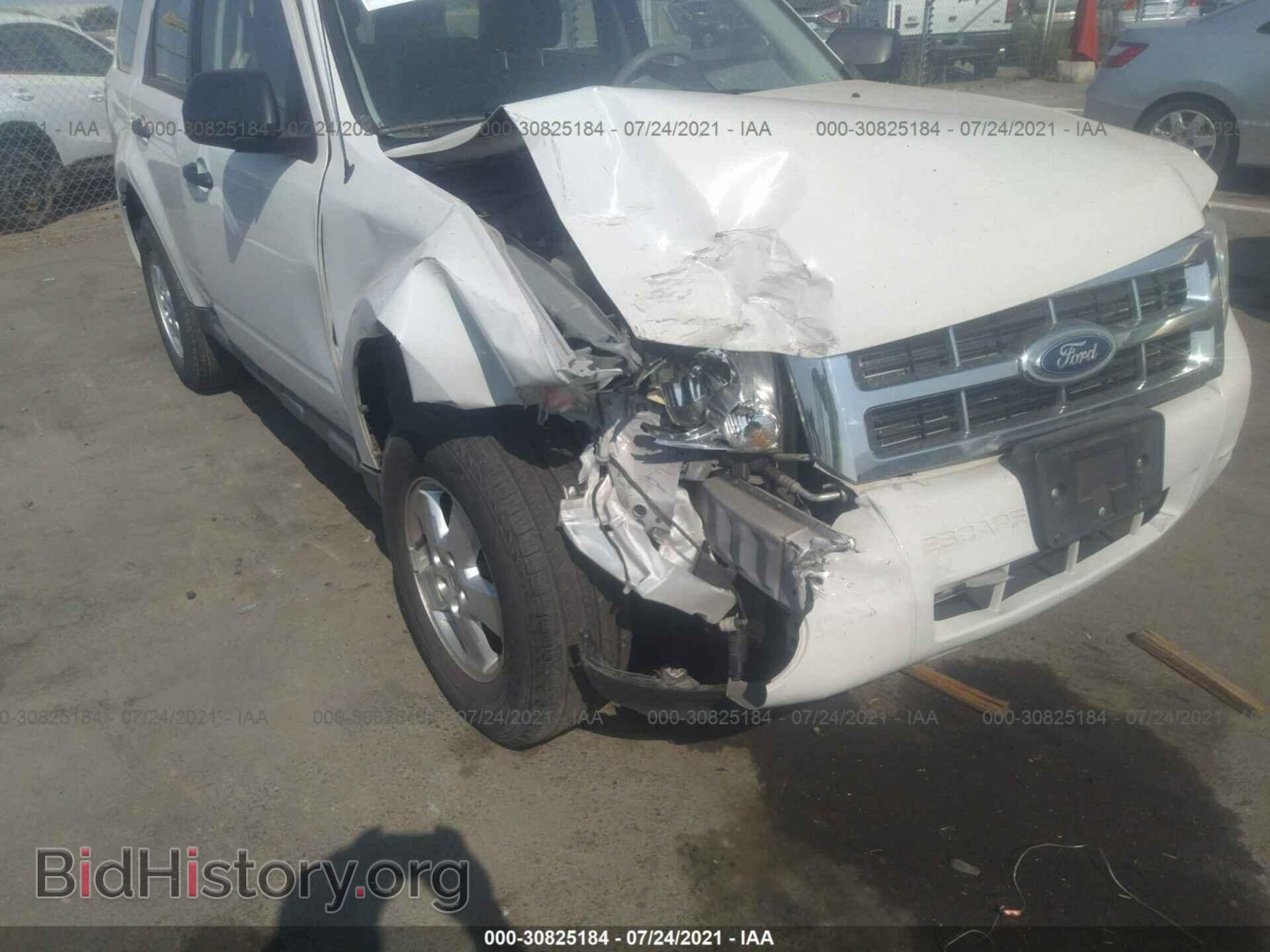 2011 FORD ESCAPE - VIN: 1FMCU9C72BKA38704 - Фото 6