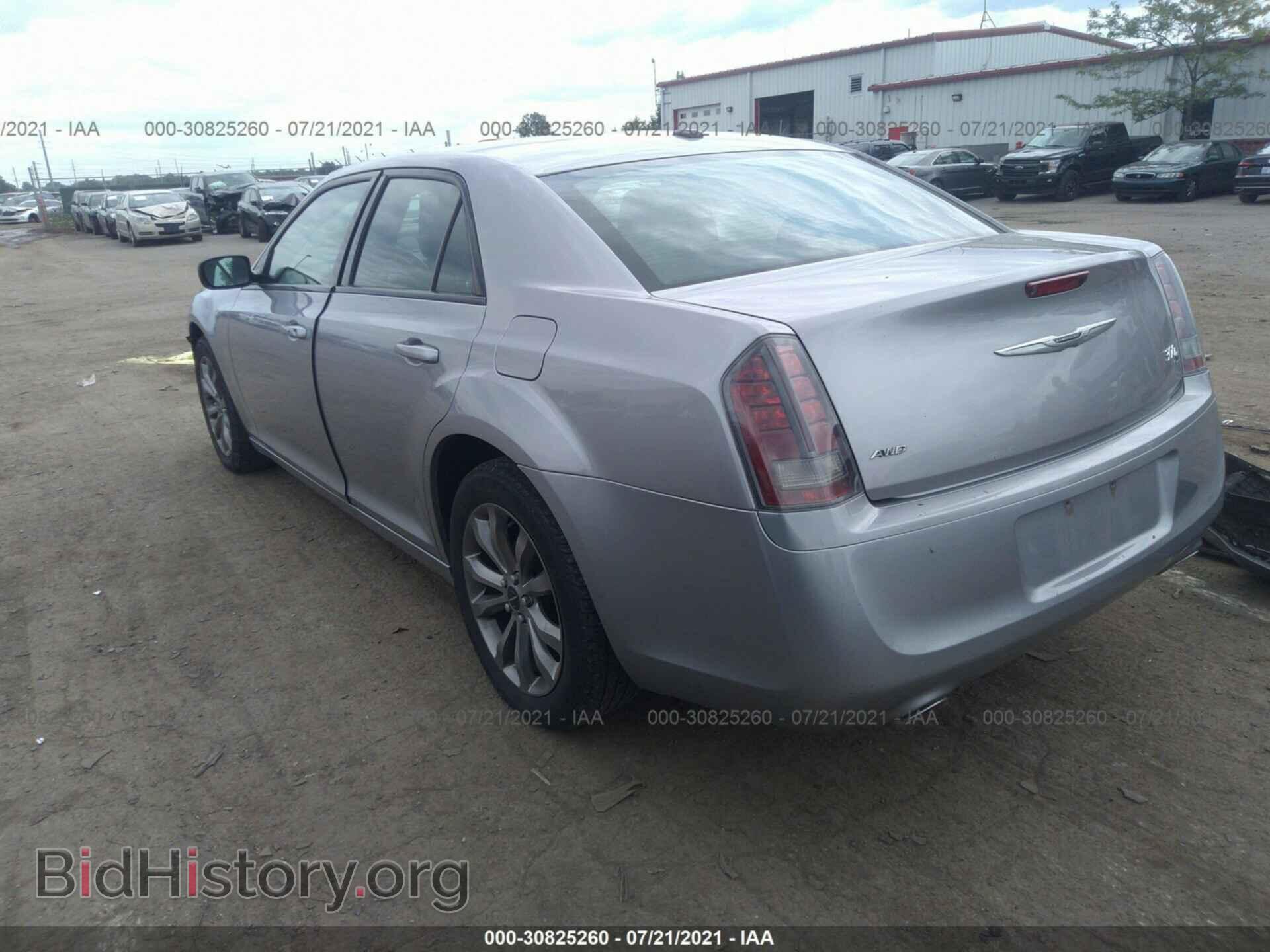 2014 CHRYSLER 300 - VIN: 2C3CCAGG3EH378186 - Фото 3