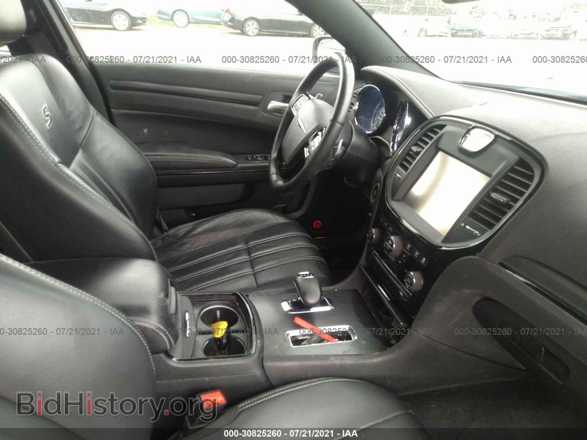 2014 CHRYSLER 300 - VIN: 2C3CCAGG3EH378186 - Фото 5