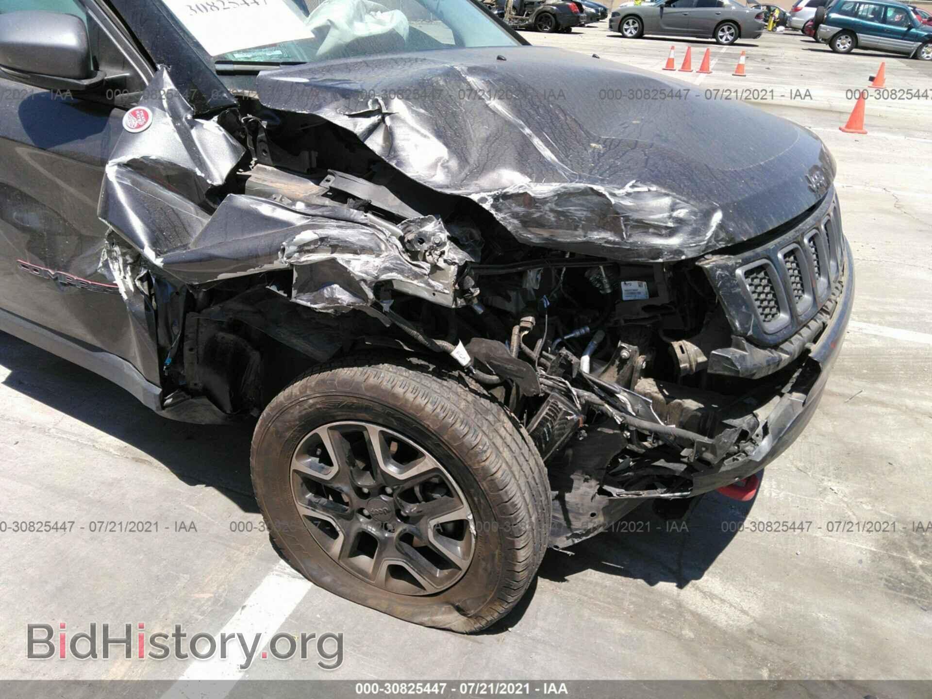 2019 JEEP COMPASS - VIN: 3C4NJDDB4KT772089 - Фото 6