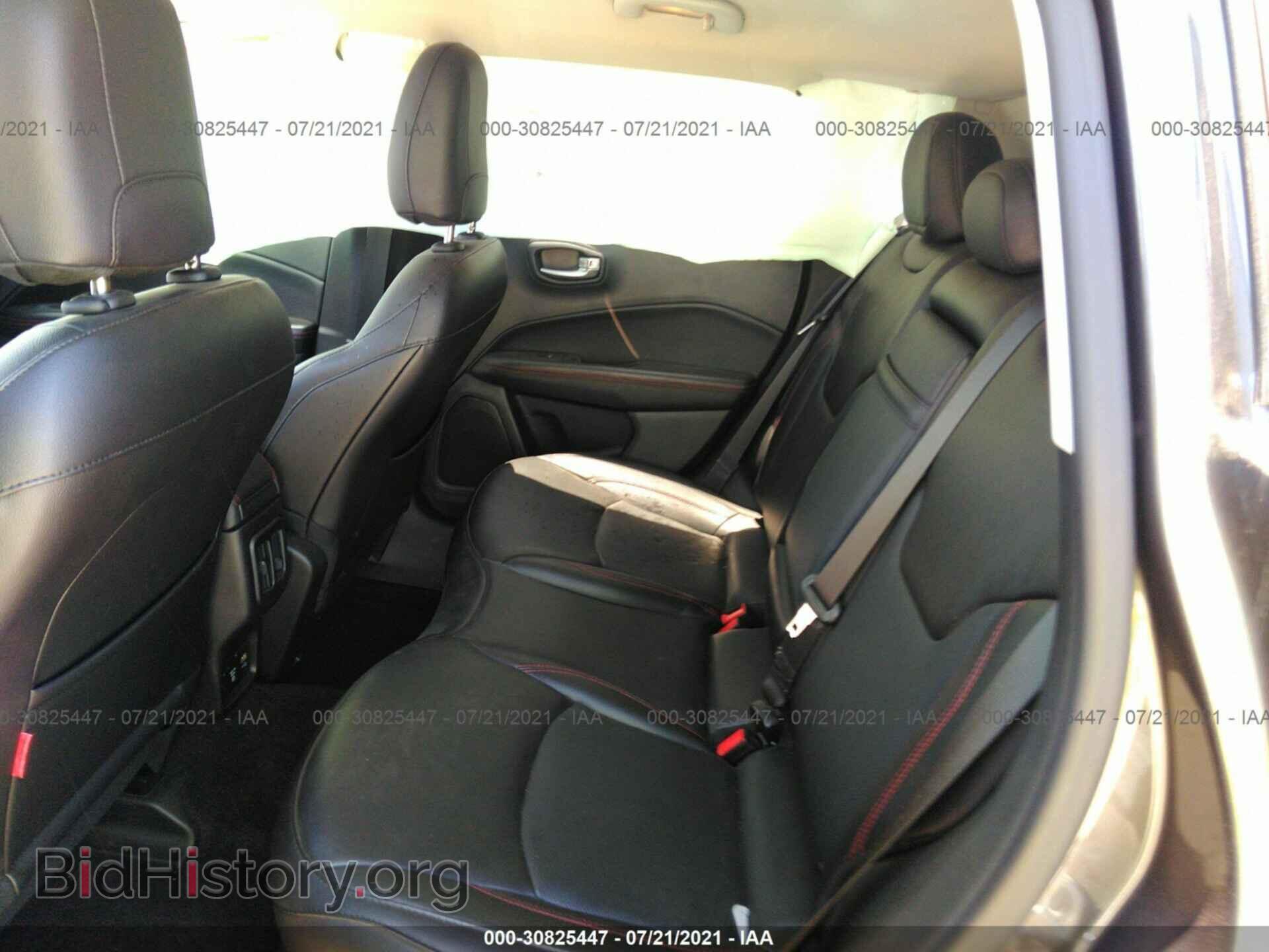2019 JEEP COMPASS - VIN: 3C4NJDDB4KT772089 - Фото 8