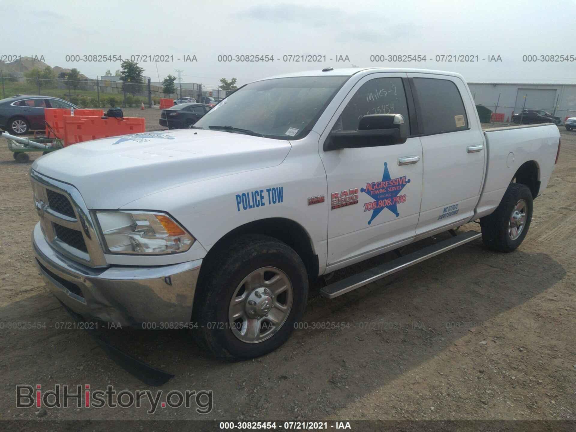 2015 RAM 2500 - VIN: 3C6TR4DT4FG573364 - Фото 2