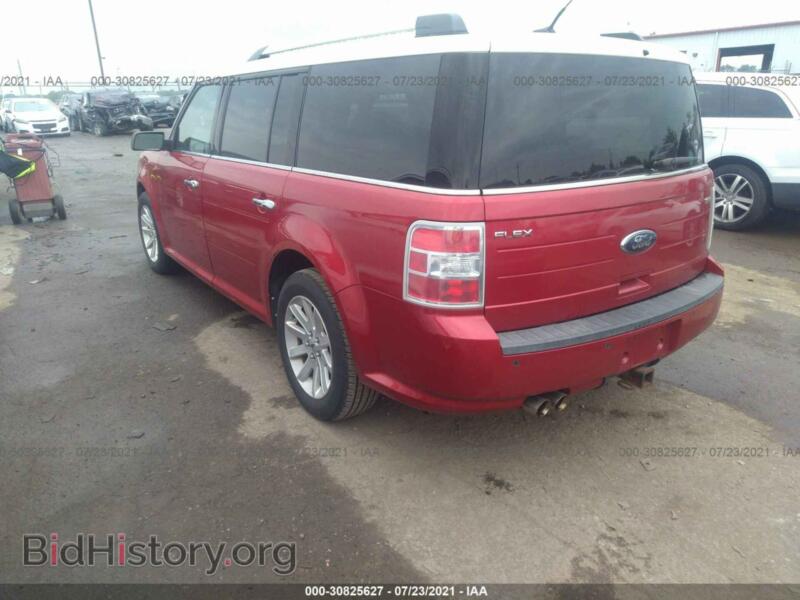 2010 Ford FLEX (VIN 2FMGK5CC2ABA33976) — фото 3 из 11