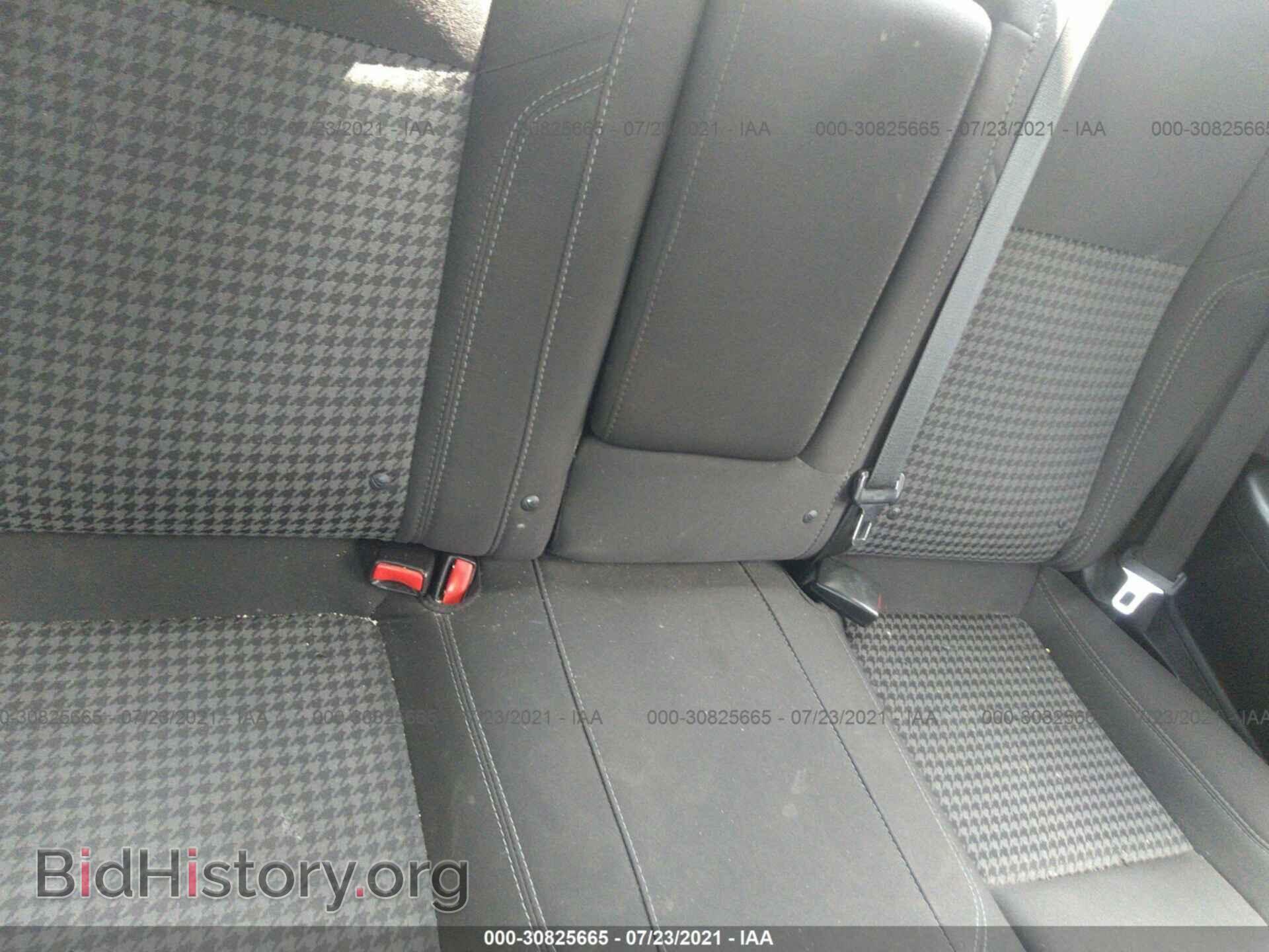 2015 DODGE CHALLENGER - VIN: 2C3CDZAG4FH900863 - Photo 8