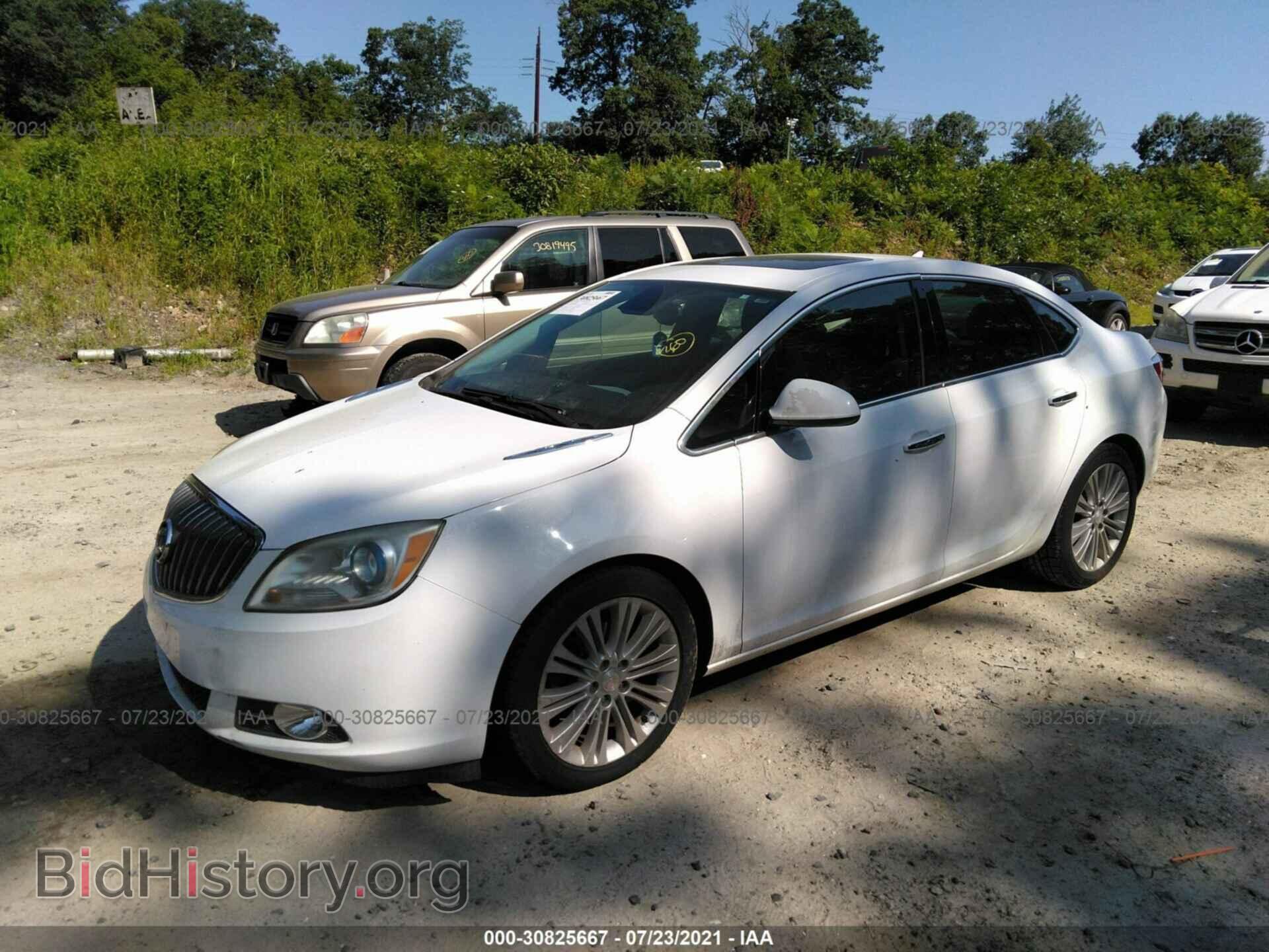 2013 BUICK VERANO - VIN: 1G4PR5SKXD4247701 - Фото 2