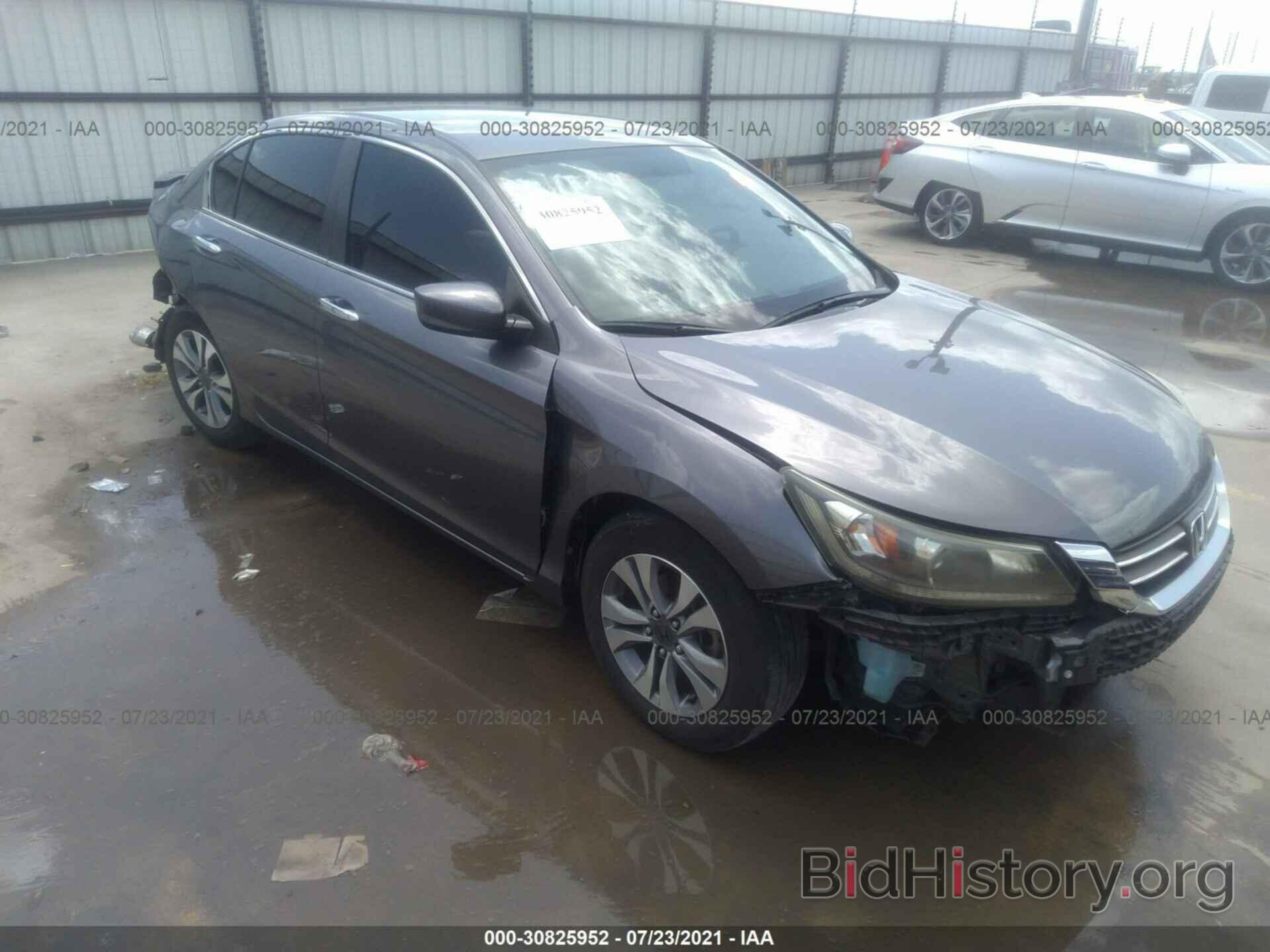 Photo 1HGCR2F33EA090327 - HONDA ACCORD SEDAN 2014