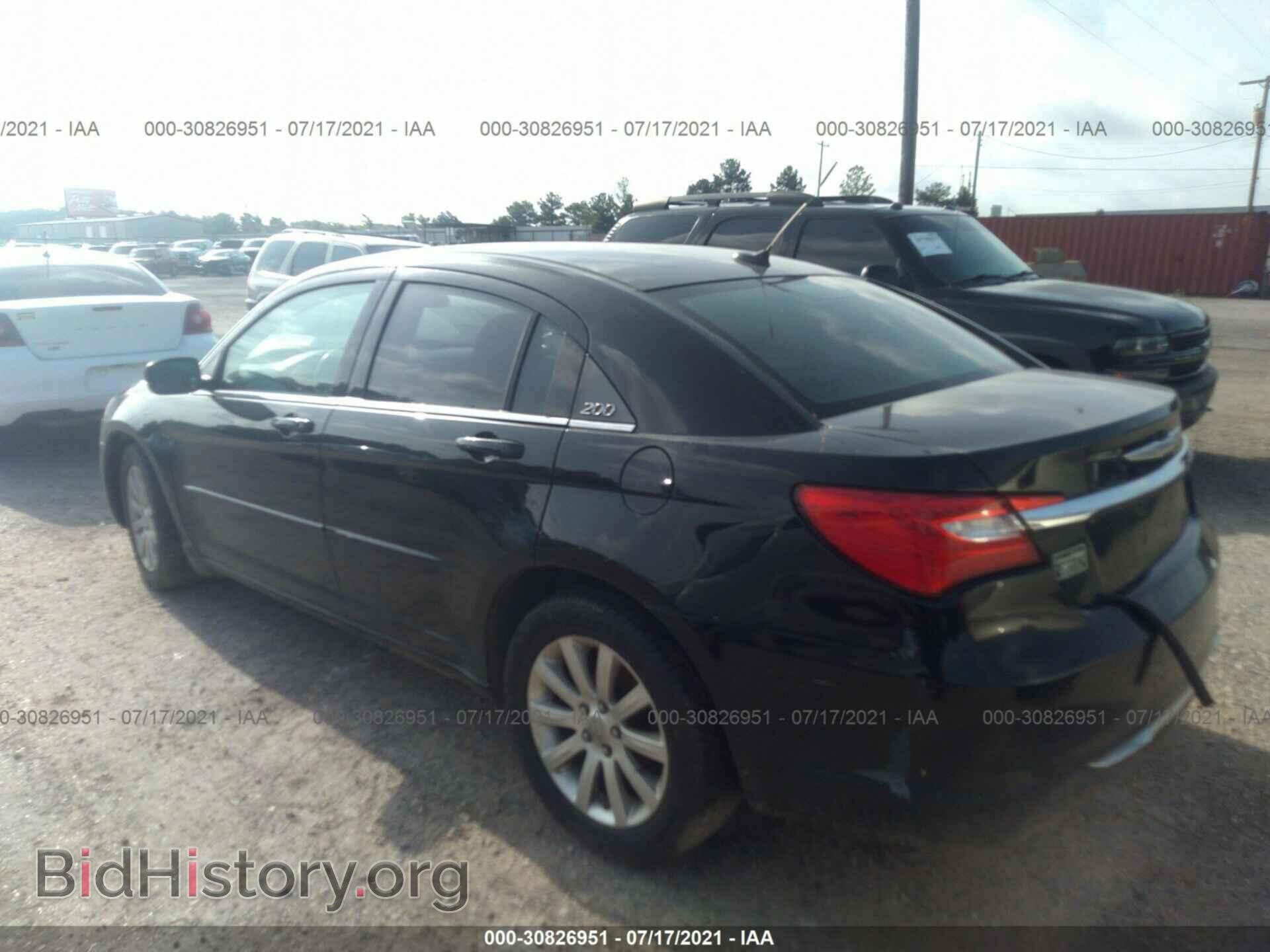 2012 CHRYSLER 200 - VIN: 1C3CCBBB2CN195500 - Фото 3