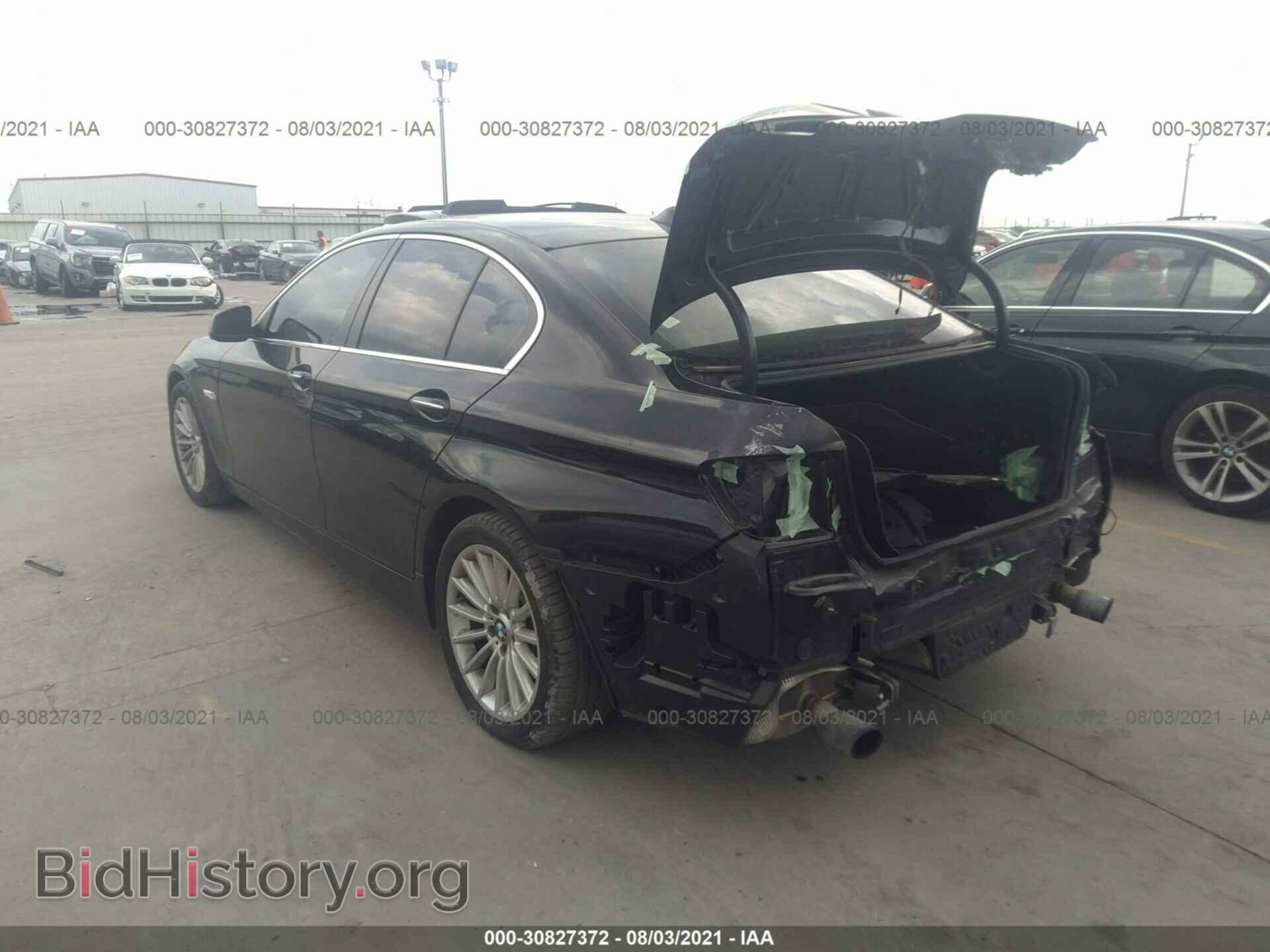 2011 BMW 5 SERIES - VIN: WBAFR7C52BC266571 - Фото 3