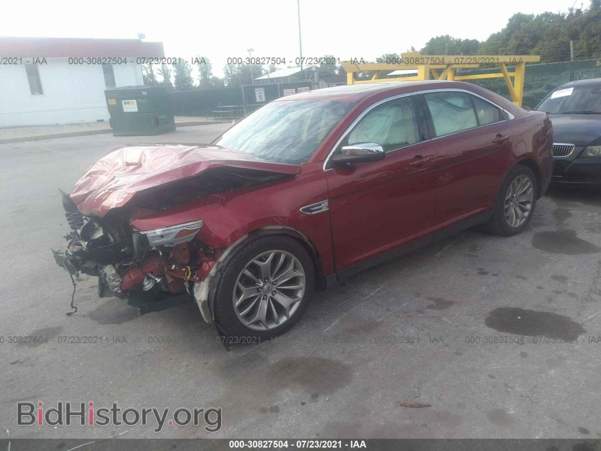 2013 FORD TAURUS - VIN: 1FAHP2F84DG233082 - Фото 2