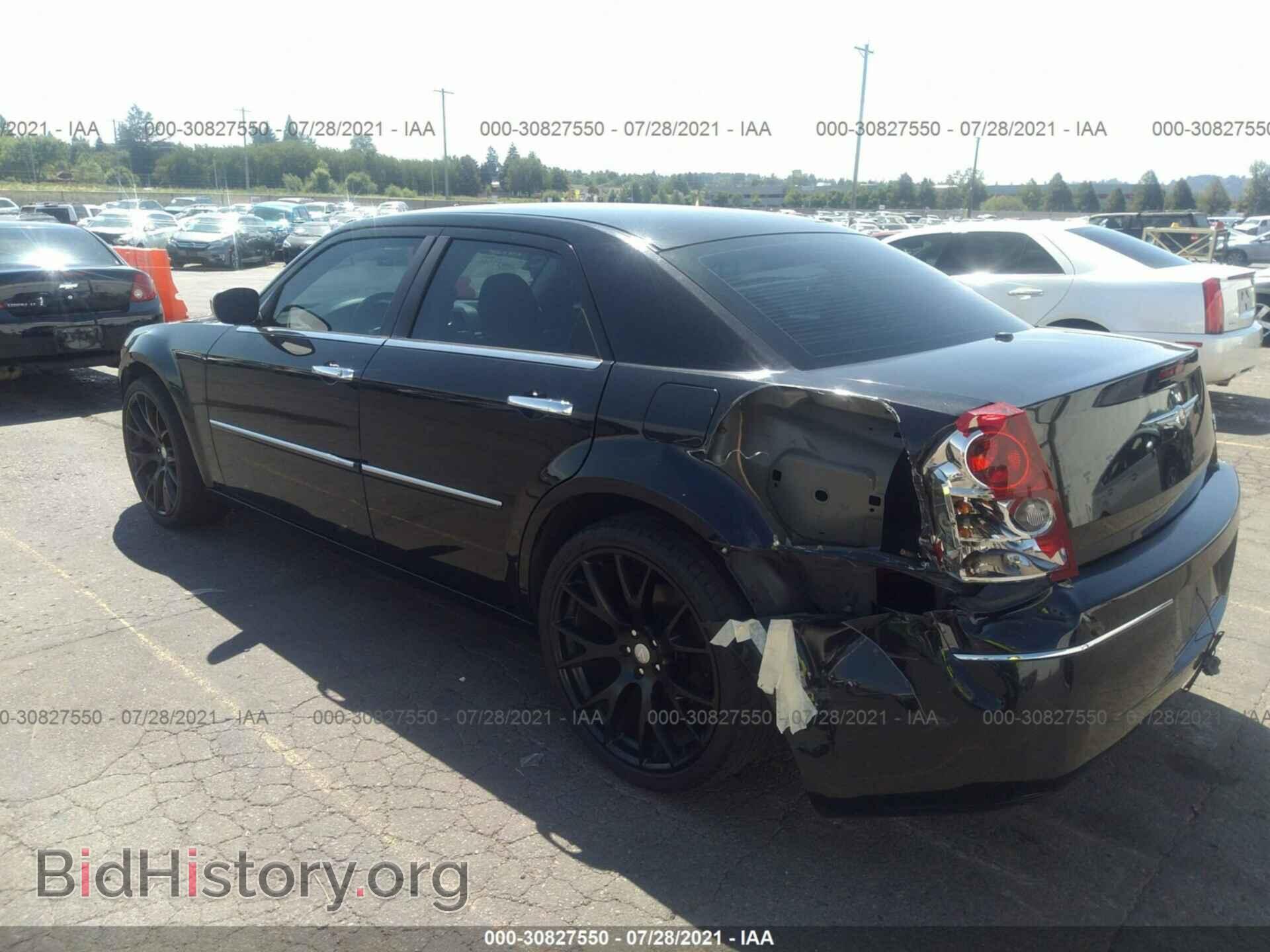 2010 CHRYSLER 300 - VIN: 2C3CA5CV6AH230514 - Фото 3
