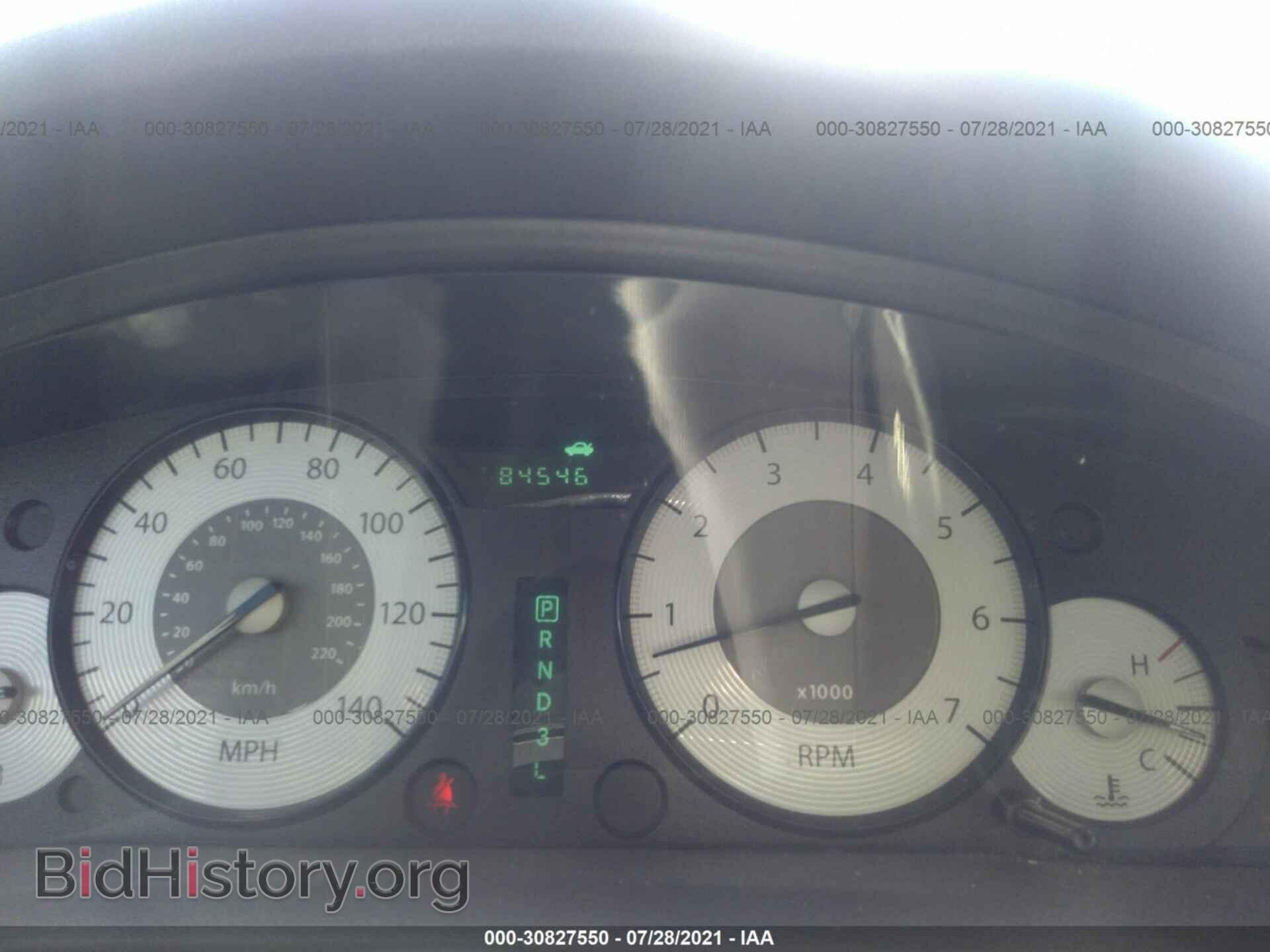 2010 CHRYSLER 300 - VIN: 2C3CA5CV6AH230514 - Фото 7