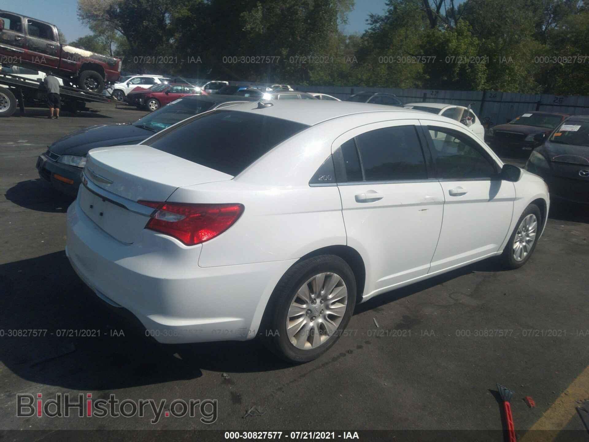 2012 CHRYSLER 200 - VIN: 1C3CCBAB3CN289712 - Photo 4