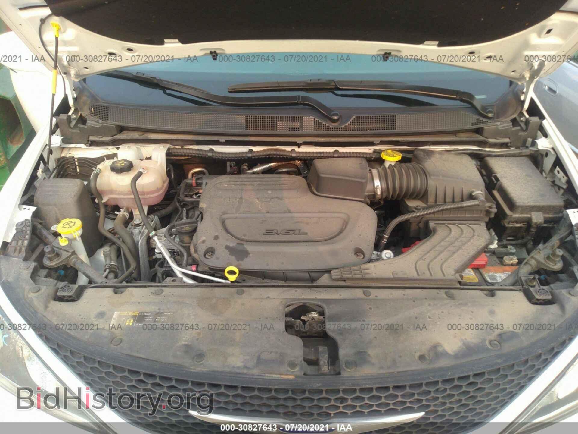 2020 CHRYSLER PACIFICA - VIN: 2C4RC1BG0LR128196 - Фото 10