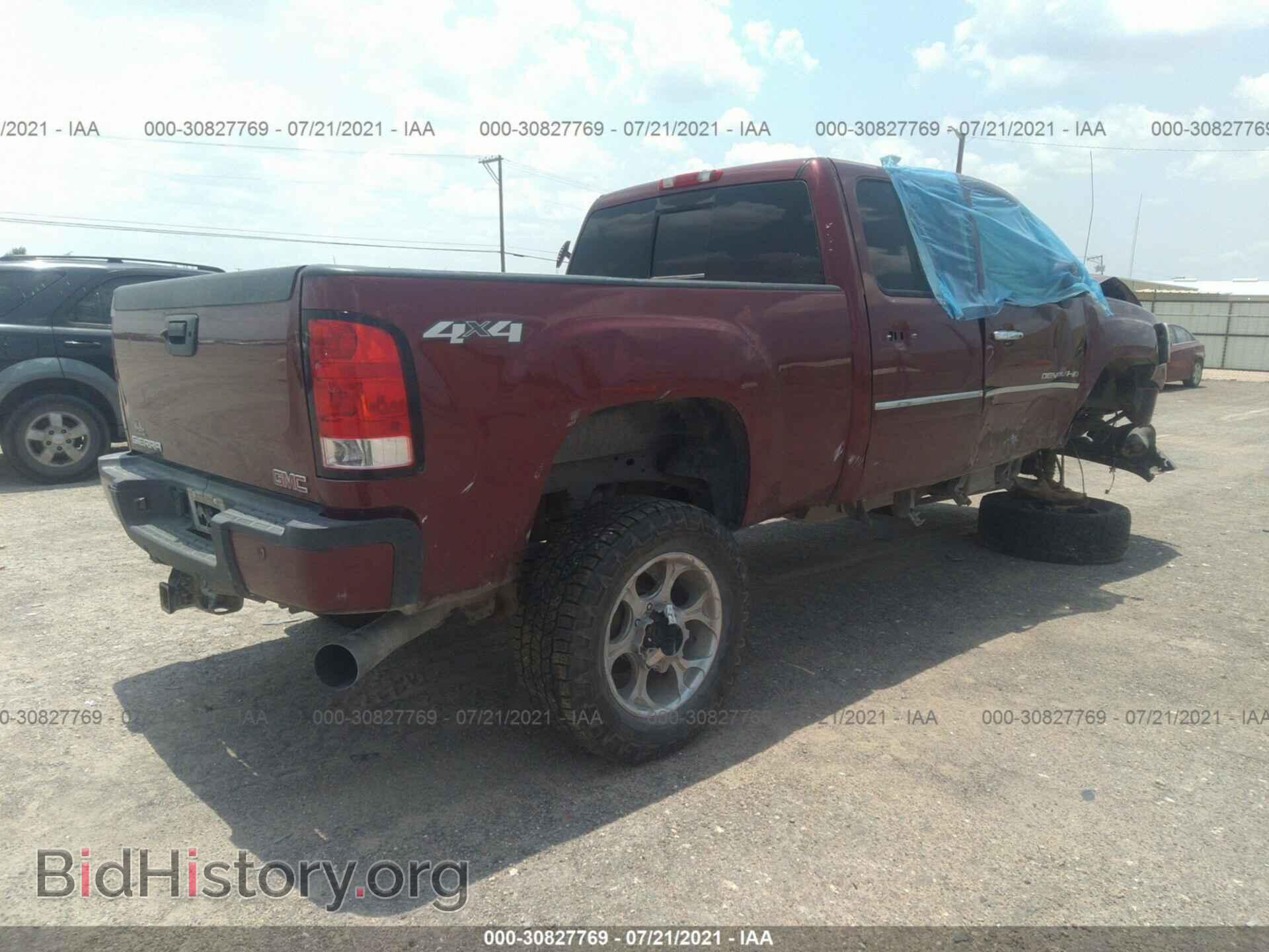 2013 GMC SIERRA 2500HD - VIN: 1GT125E87DF111559 - Фото 4