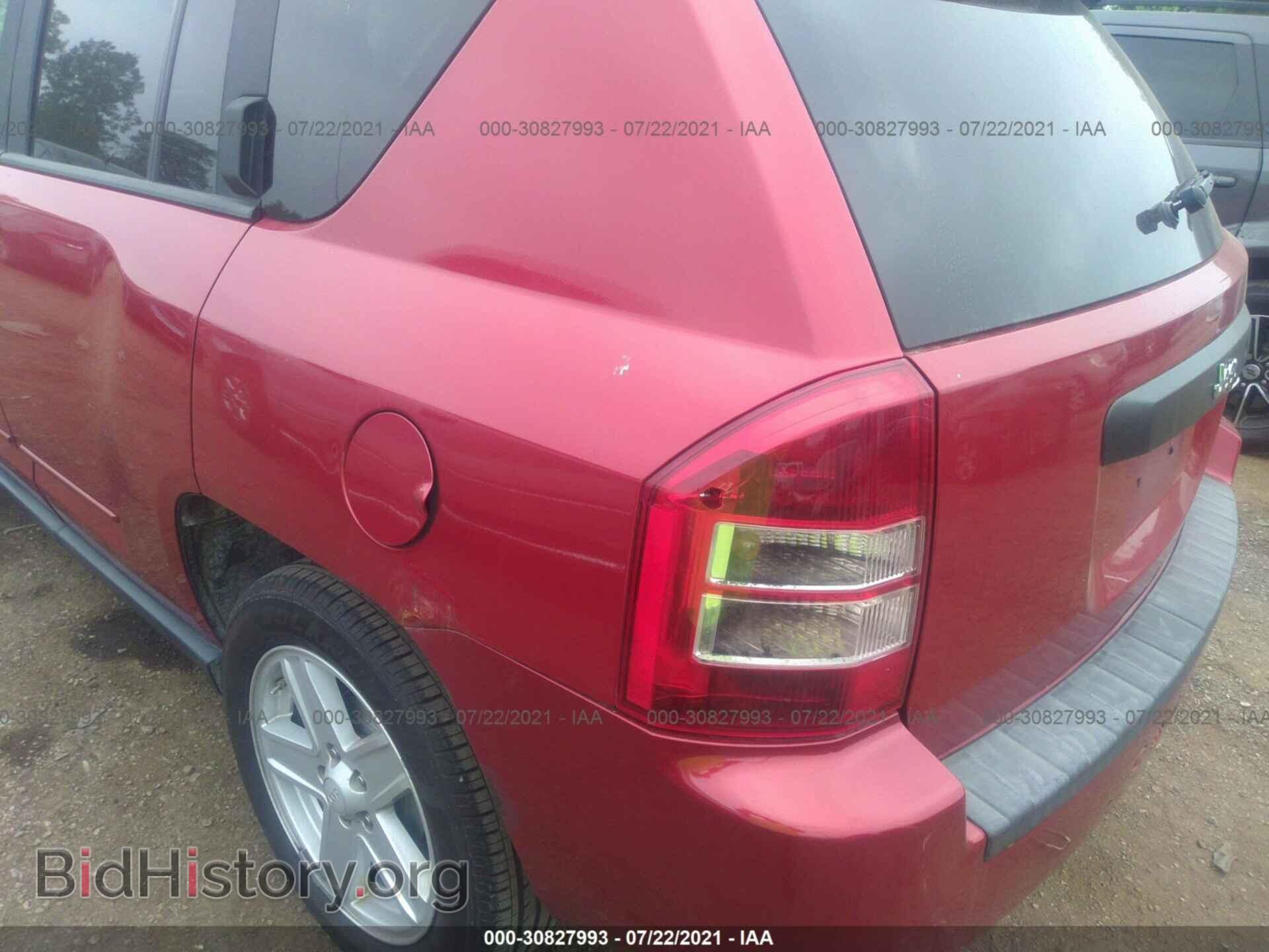 2010 JEEP COMPASS - VIN: 1J4NT1FB8AD654969 - Фото 6