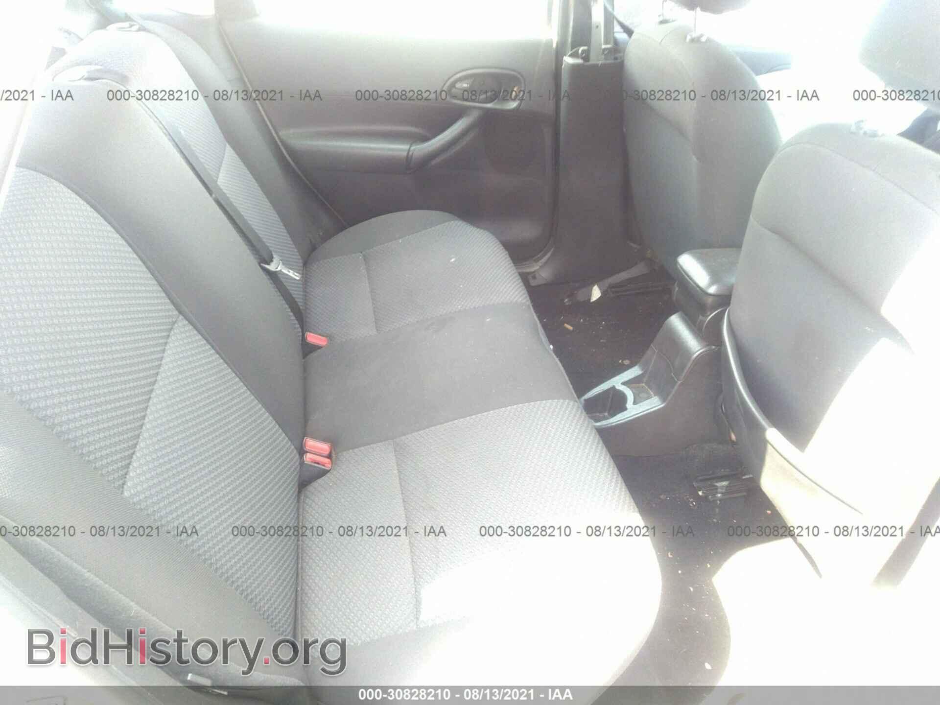 2006 FORD FOCUS - VIN: 1FAFP37N56W243002 - Фото 8