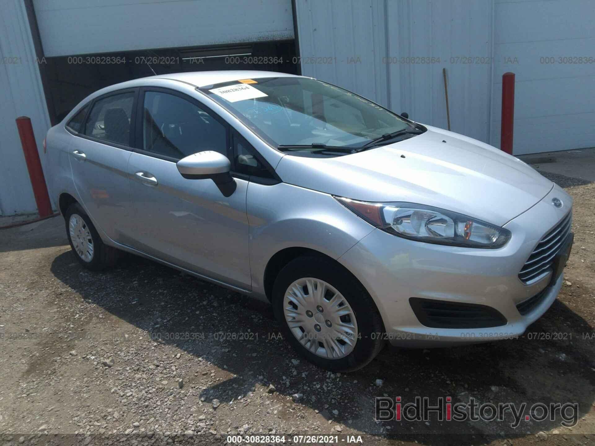 Photo 3FADP4AJ3KM118268 - FORD FIESTA 2019