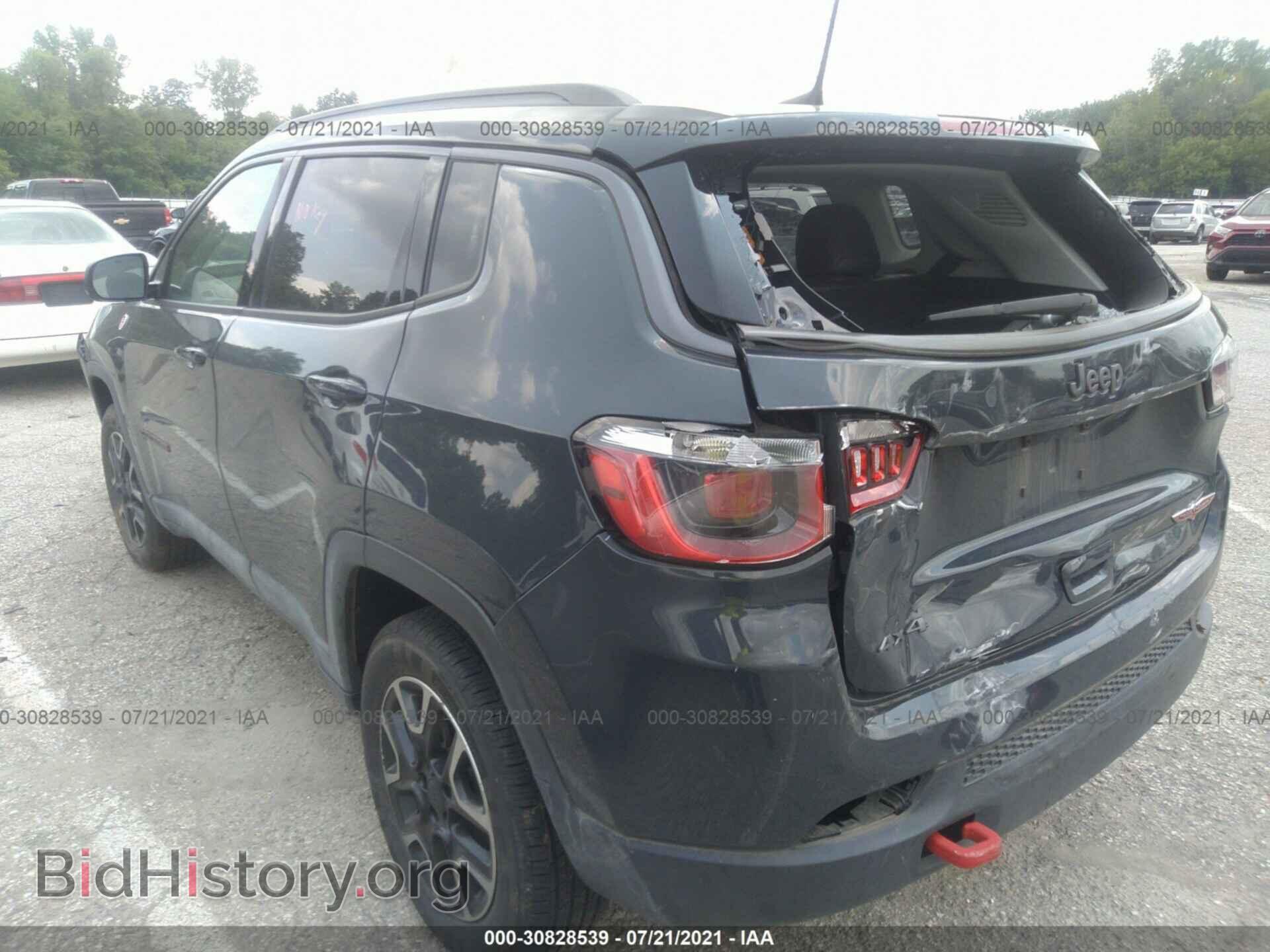 2018 JEEP COMPASS - VIN: 3C4NJDDB5JT485813 - Фото 3