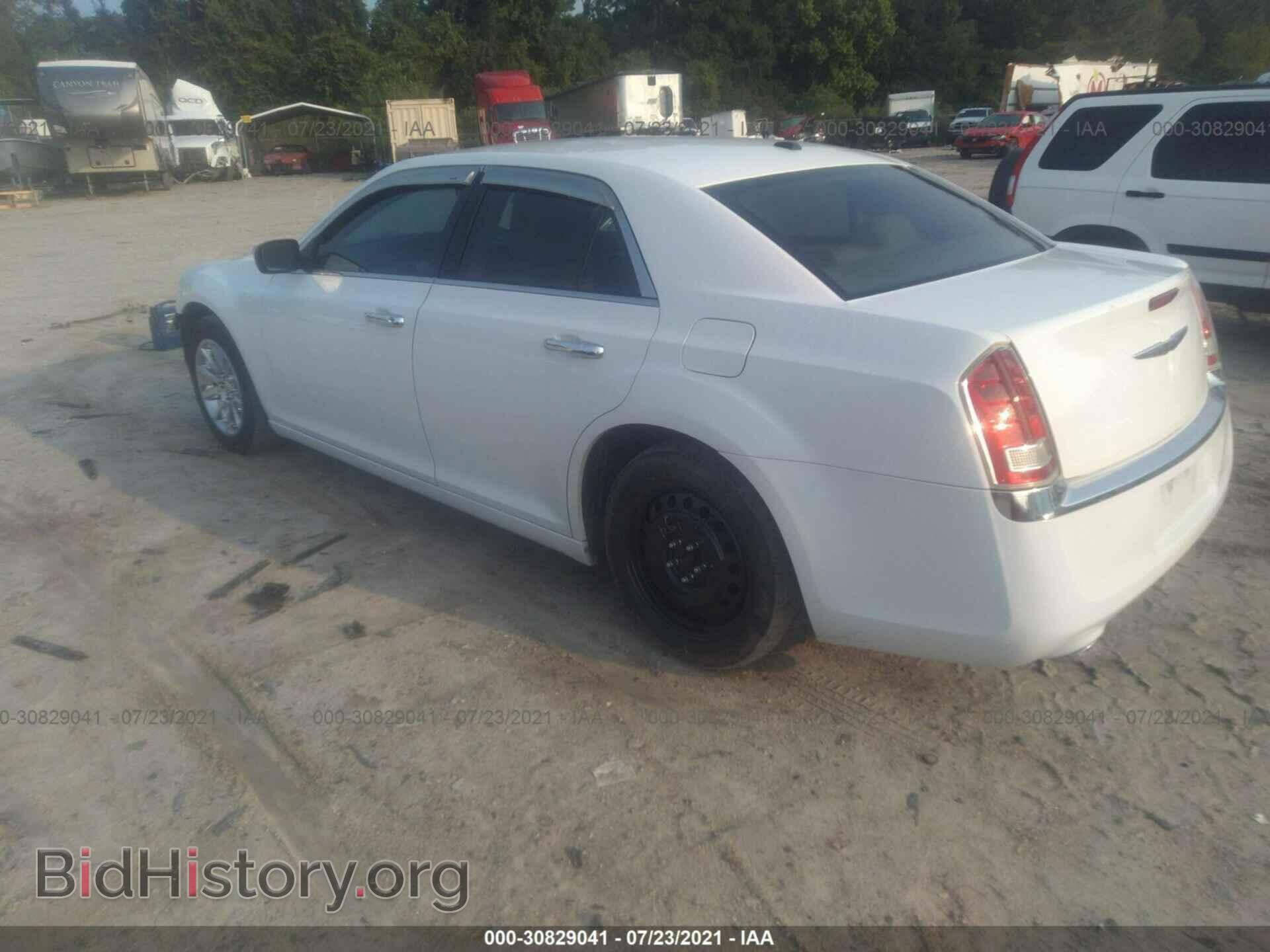 2012 CHRYSLER 300 - VIN: 2C3CCACG7CH161663 - Фото 3