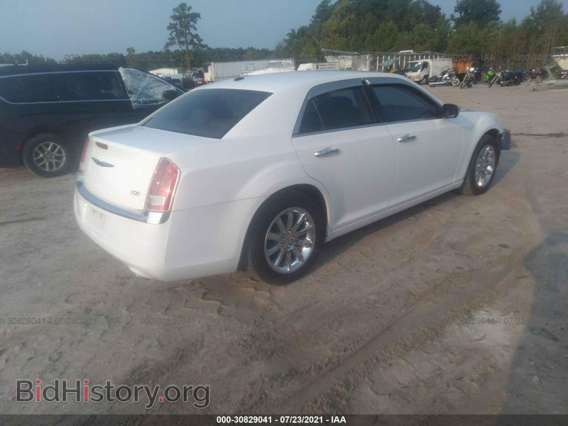 2012 CHRYSLER 300 - VIN: 2C3CCACG7CH161663 - Фото 4