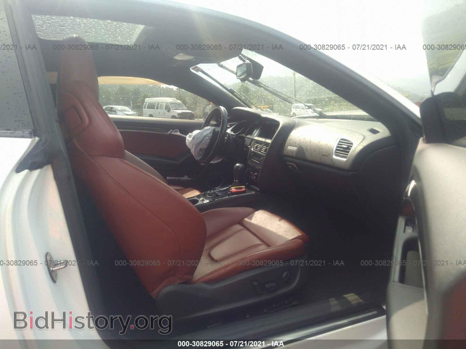 2010 AUDI S5 - VIN: WAUVVAFR1AA008703 - Фото 5
