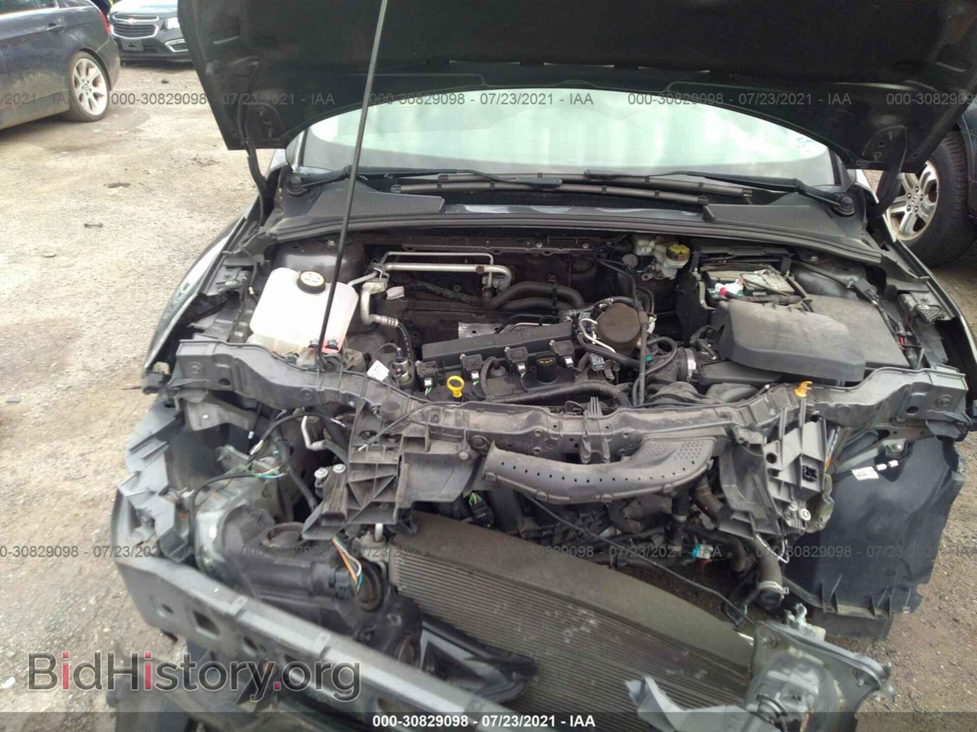 2016 FORD FOCUS - VIN: 1FADP3F21GL266519 - Фото 10