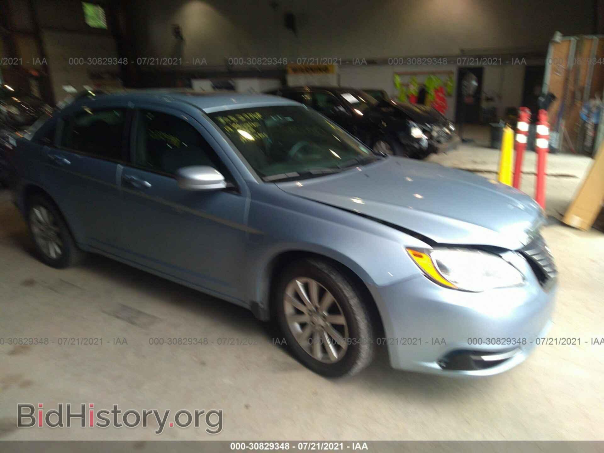 Фотография 1C3CCBBB8DN621112 - CHRYSLER 200 2013
