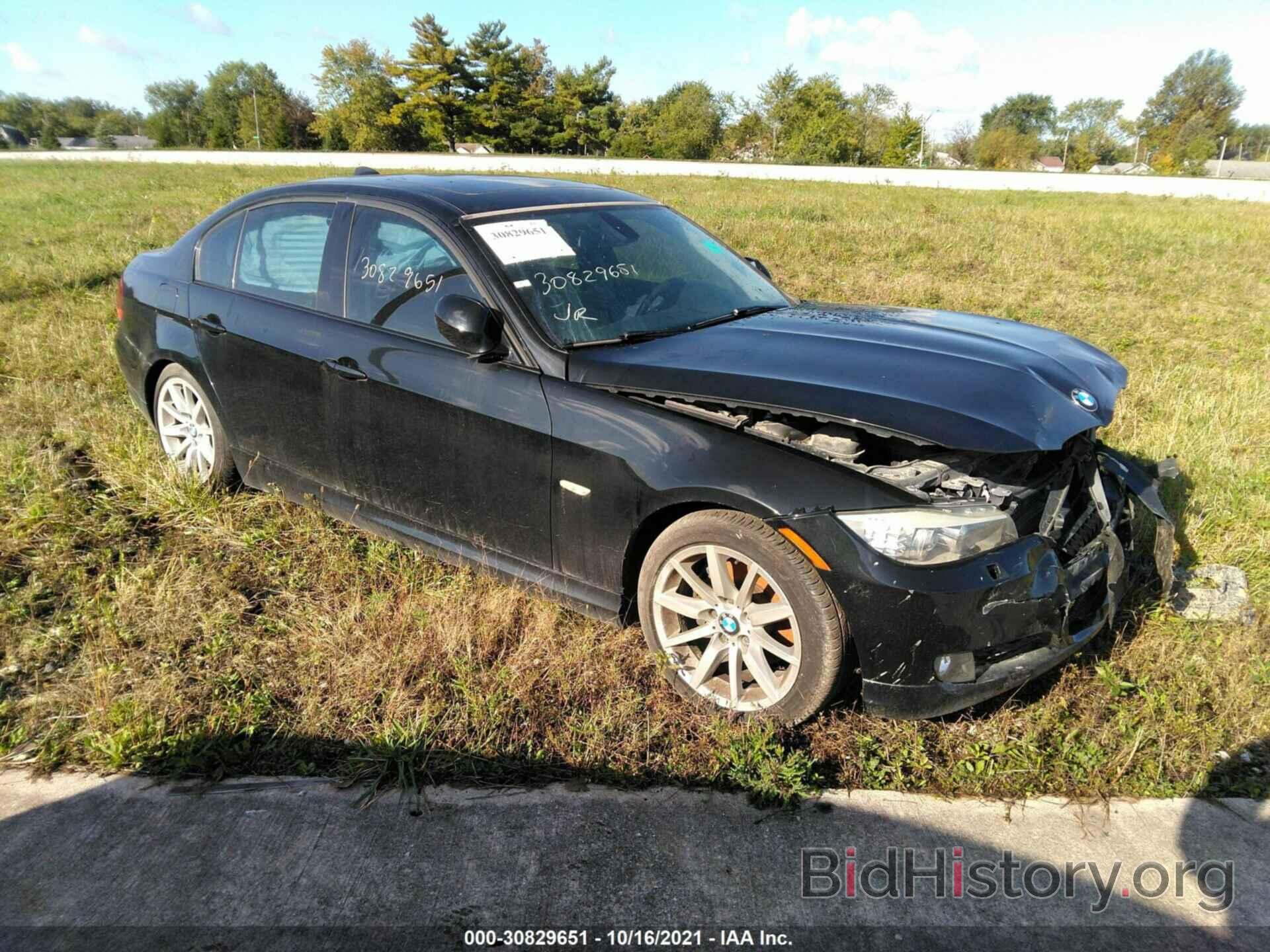 Photo WBAPH7C57BE131288 - BMW 3 SERIES 2011