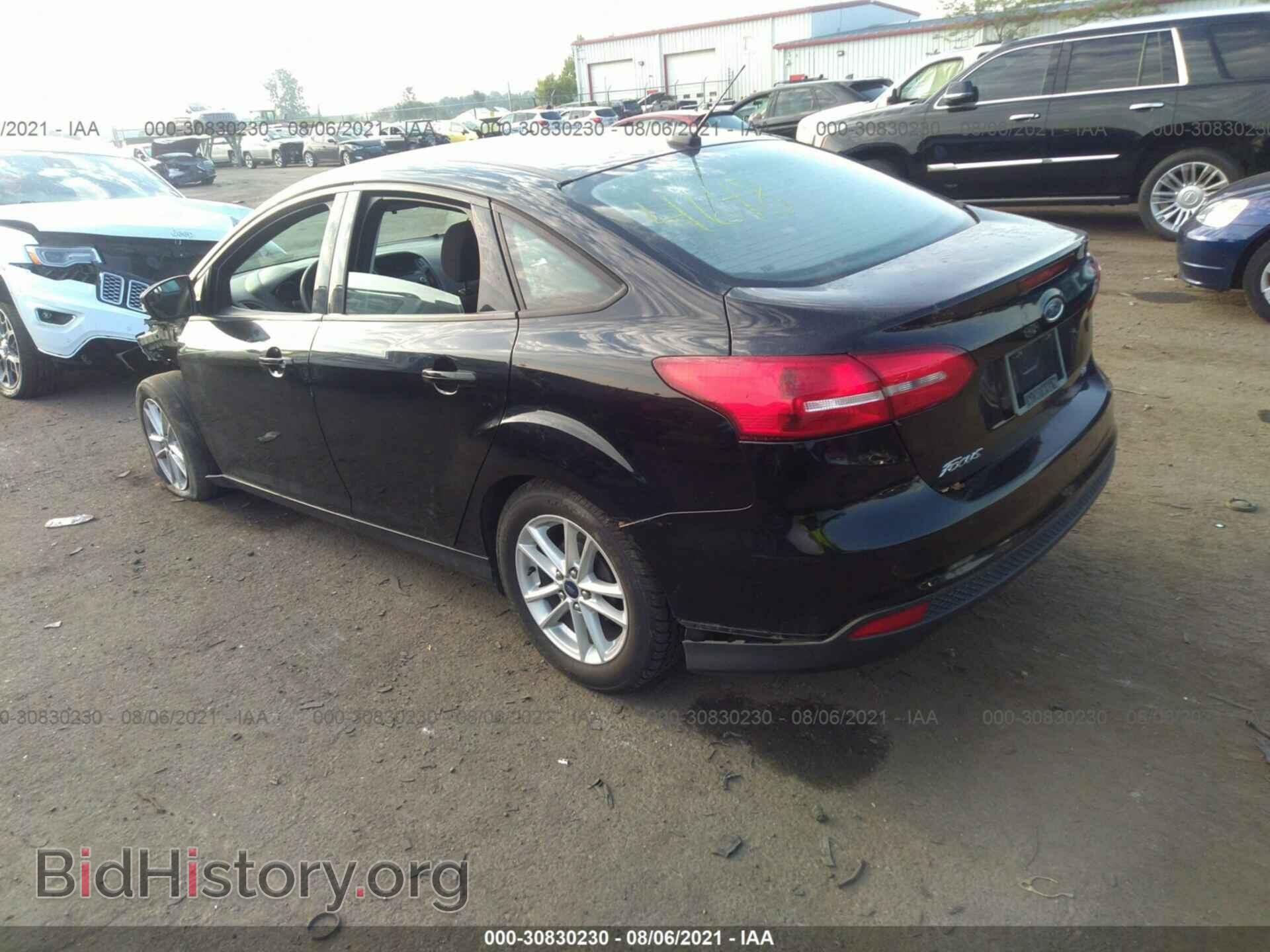 2016 FORD FOCUS - VIN: 1FADP3F22GL264648 - Фото 3