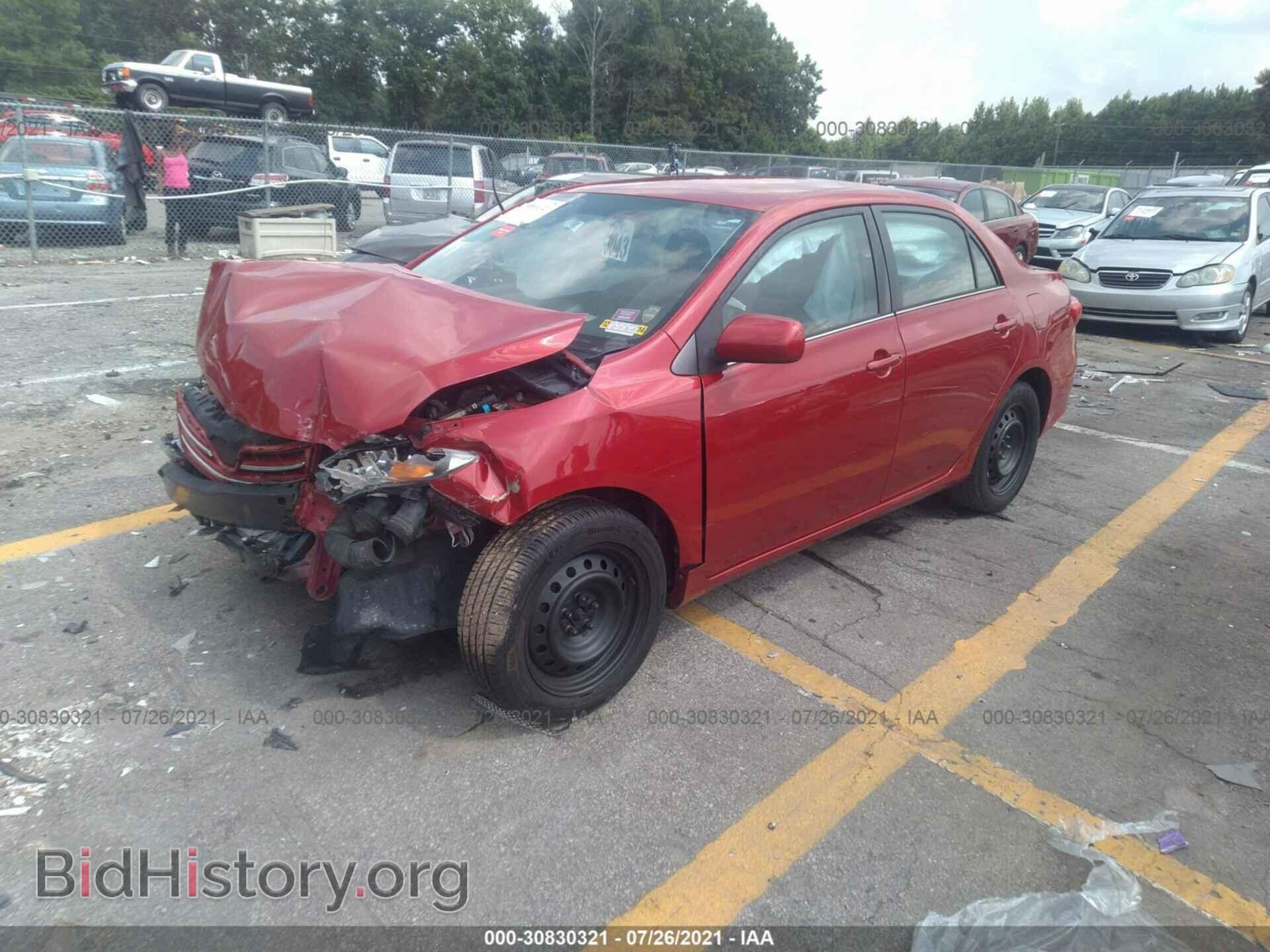 2013 TOYOTA COROLLA - VIN: 2T1BU4EE7DC921166 - Фото 2