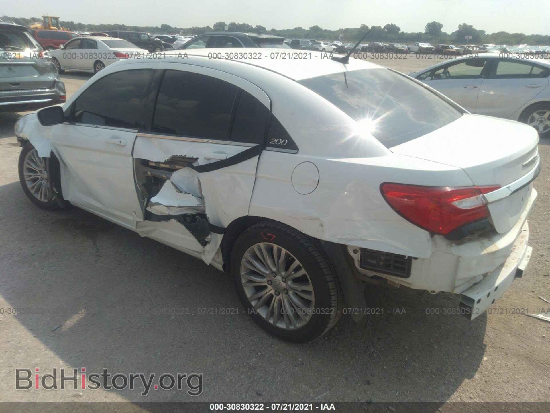 2012 CHRYSLER 200 - VIN: 1C3CCBAB1CN134088 - Фото 3