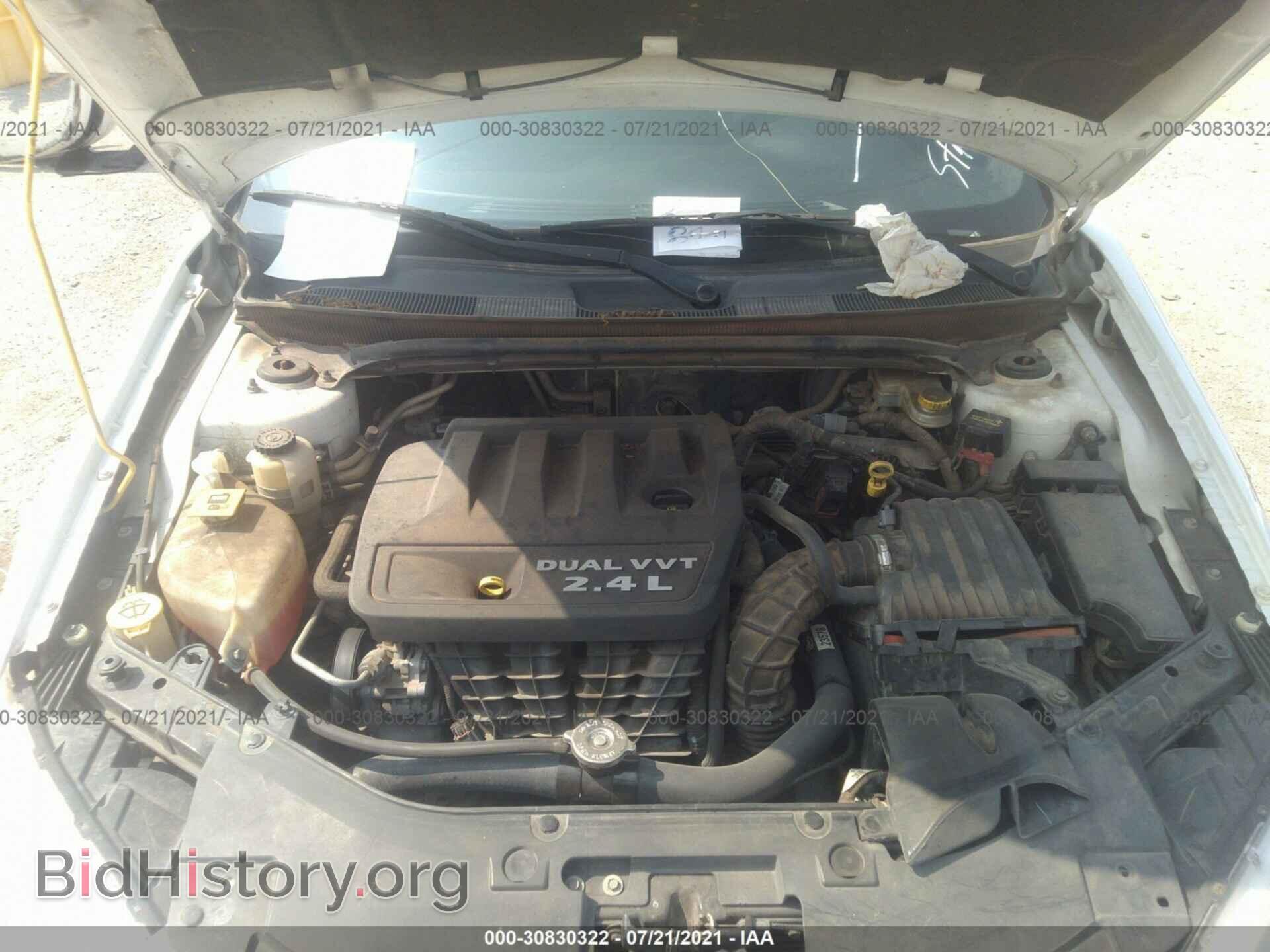 2012 CHRYSLER 200 - VIN: 1C3CCBAB1CN134088 - Фото 10