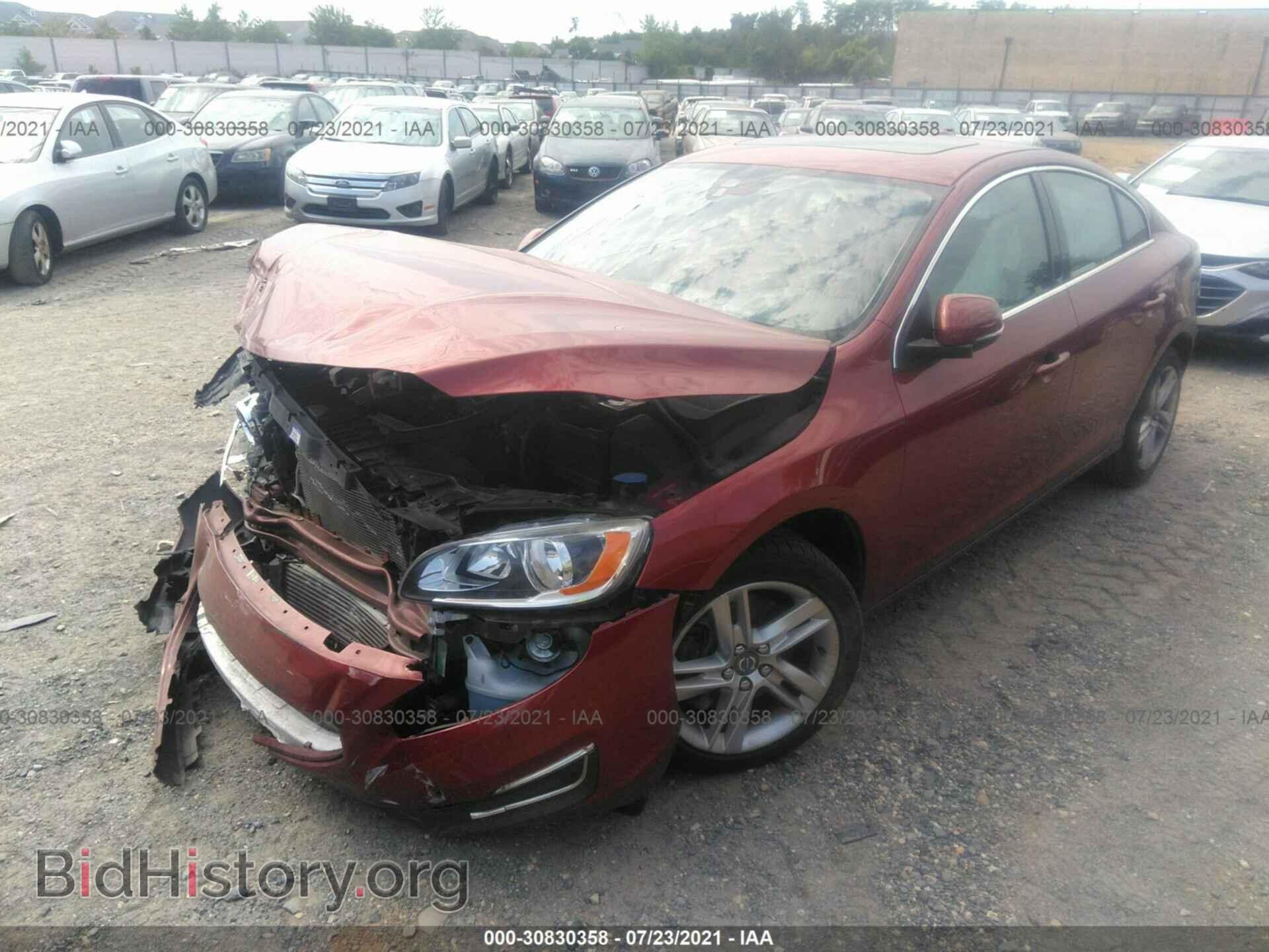 2015 VOLVO S60 - VIN: YV1612TK2F2365657 - Фото 2