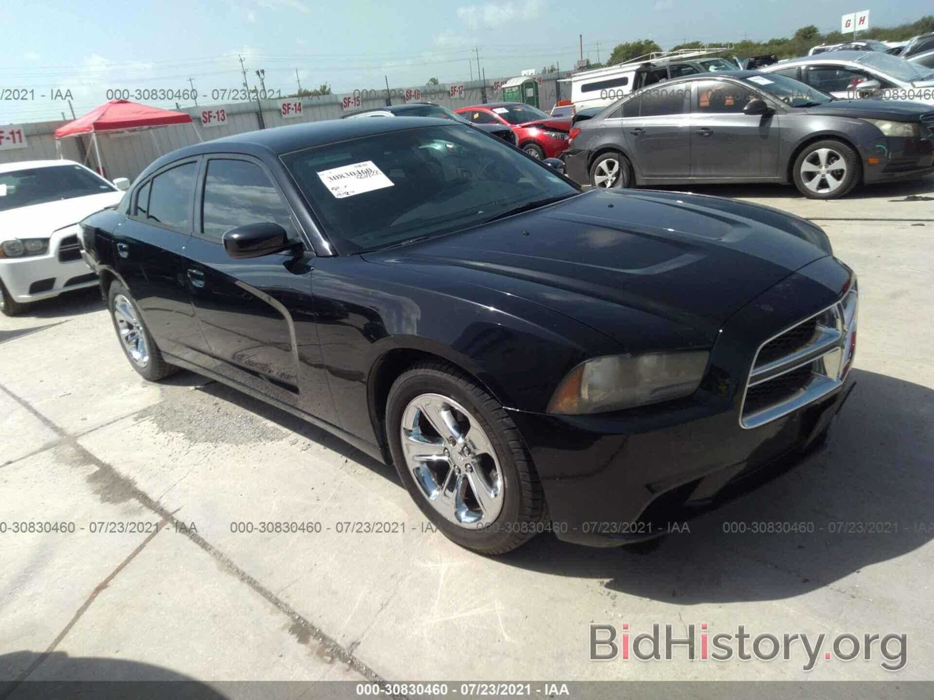 Photo 2C3CDXBG5DH535092 - DODGE CHARGER 2013