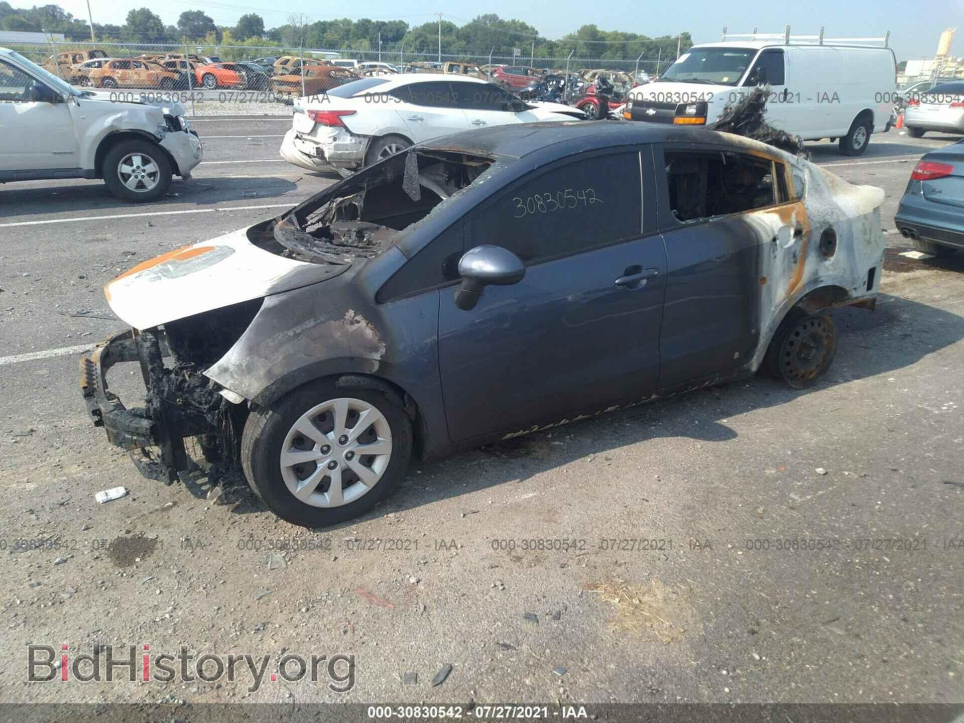 2016 KIA RIO - VIN: KNADM4A33G6558242 - Фото 2