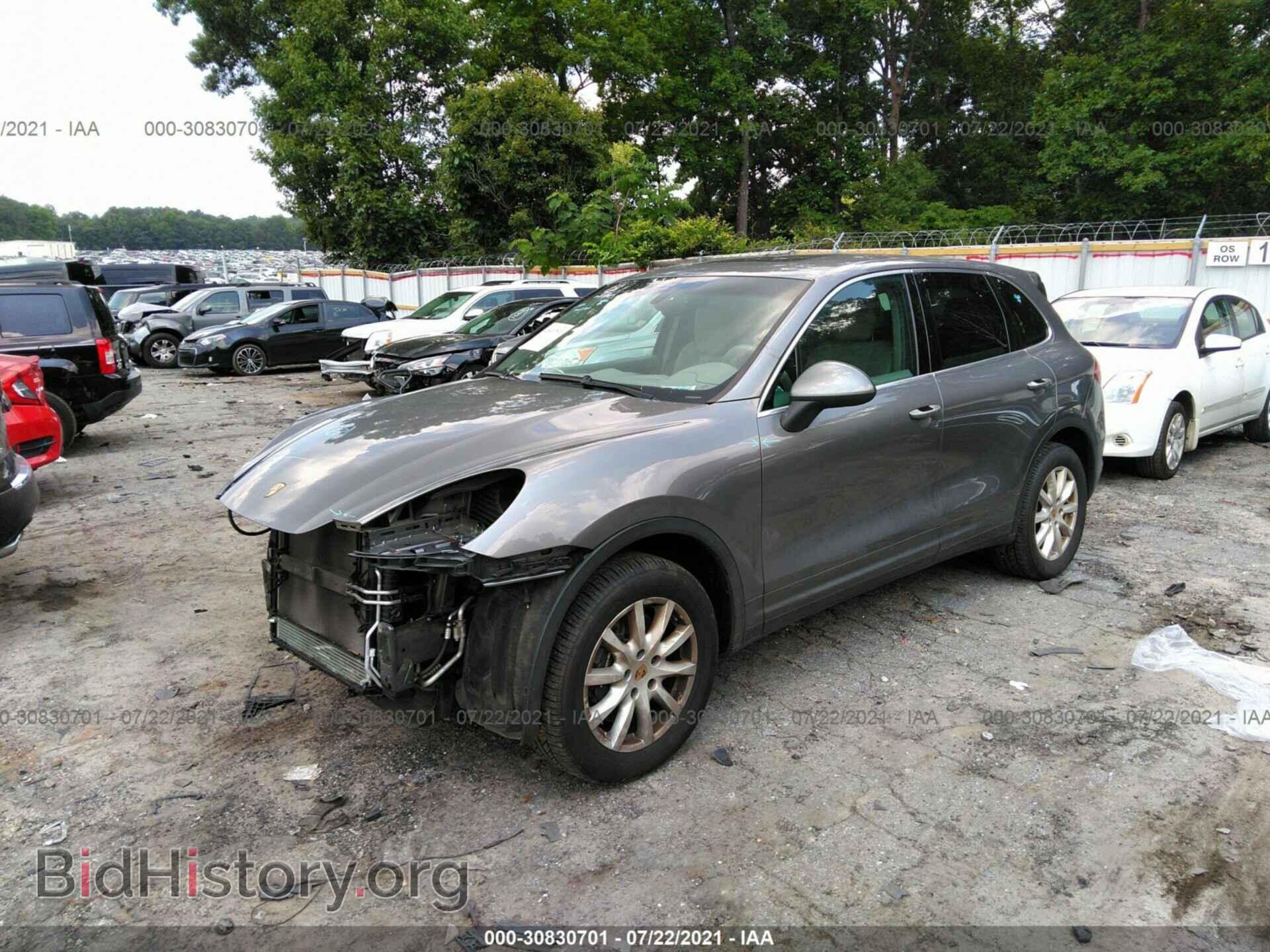 2014 PORSCHE CAYENNE - VIN: WP1AA2A29ELA00175 - Фото 2