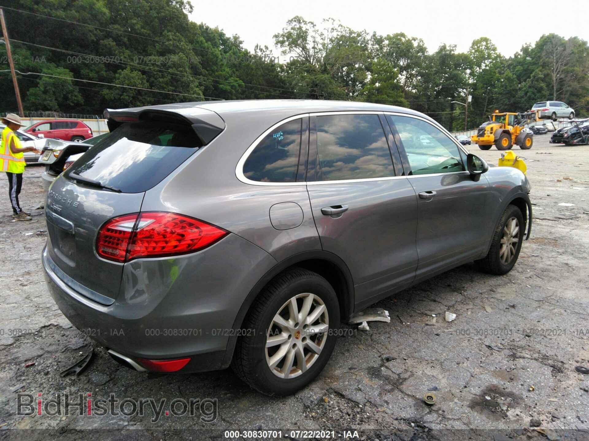 2014 PORSCHE CAYENNE - VIN: WP1AA2A29ELA00175 - Фото 4