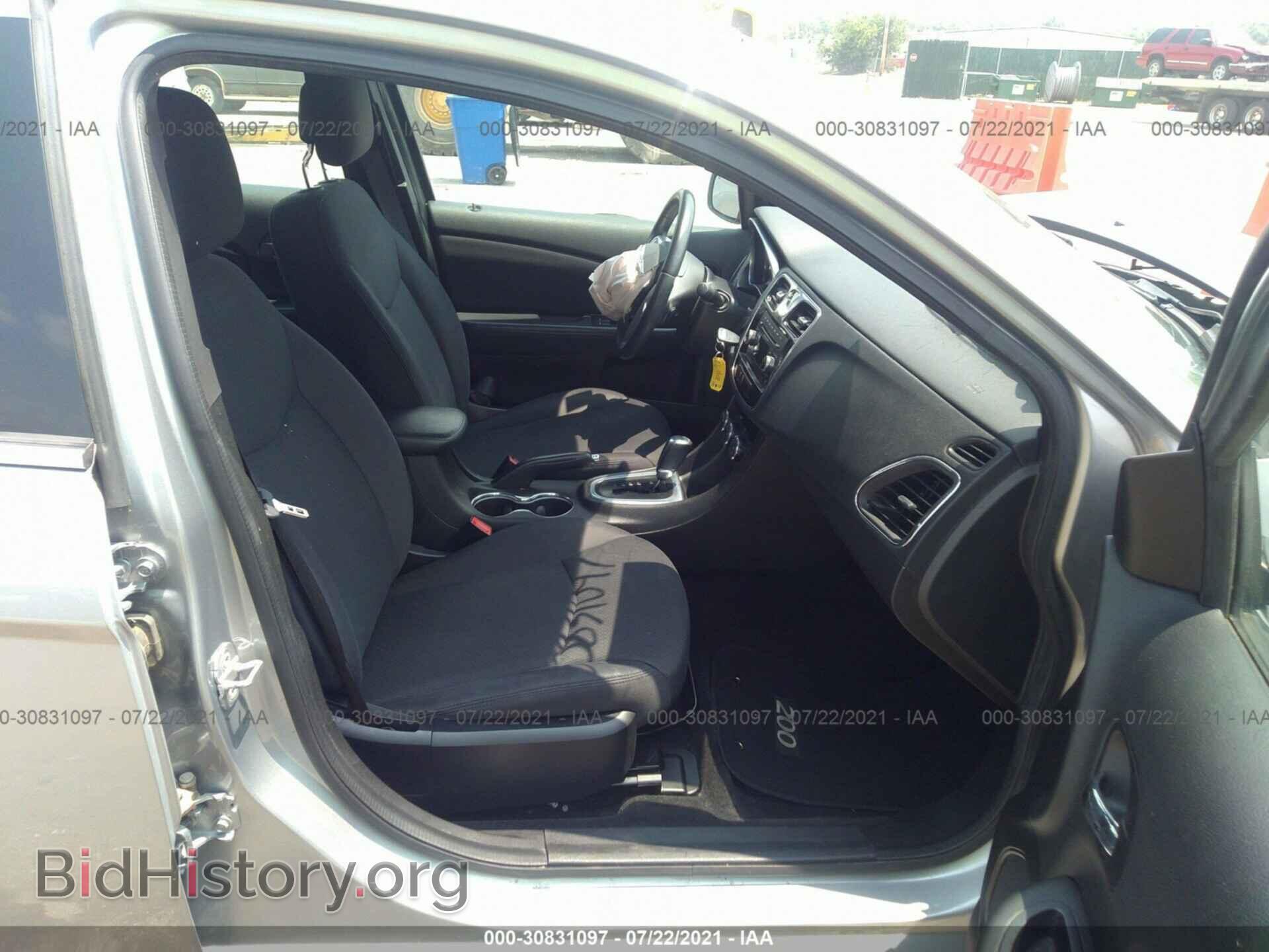 2013 CHRYSLER 200 - VIN: 1C3CCBBB7DN683763 - Фото 5