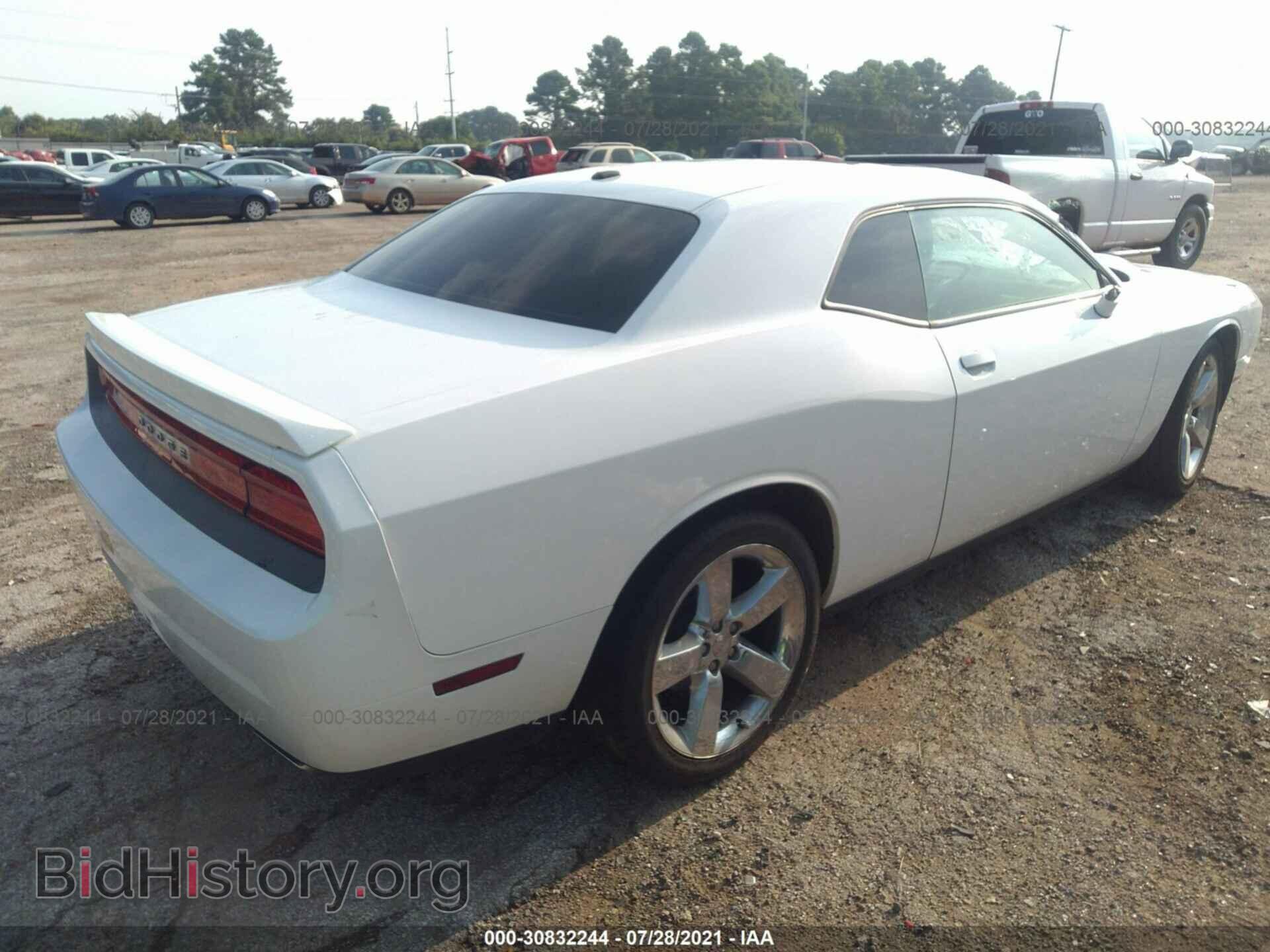 2011 DODGE CHALLENGER - VIN: 2B3CJ4DG2BH581574 - Фото 4